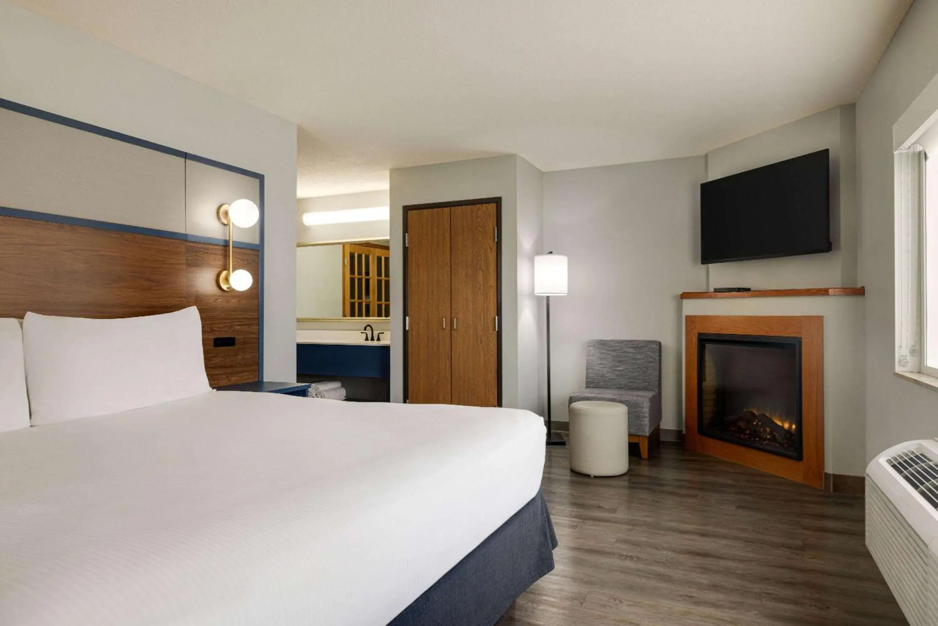 Photo of the whole room, Bed in AmericInn by Wyndham Lincoln South Photo of the whole room, Bed in AmericInn by Wyndham Lincoln South