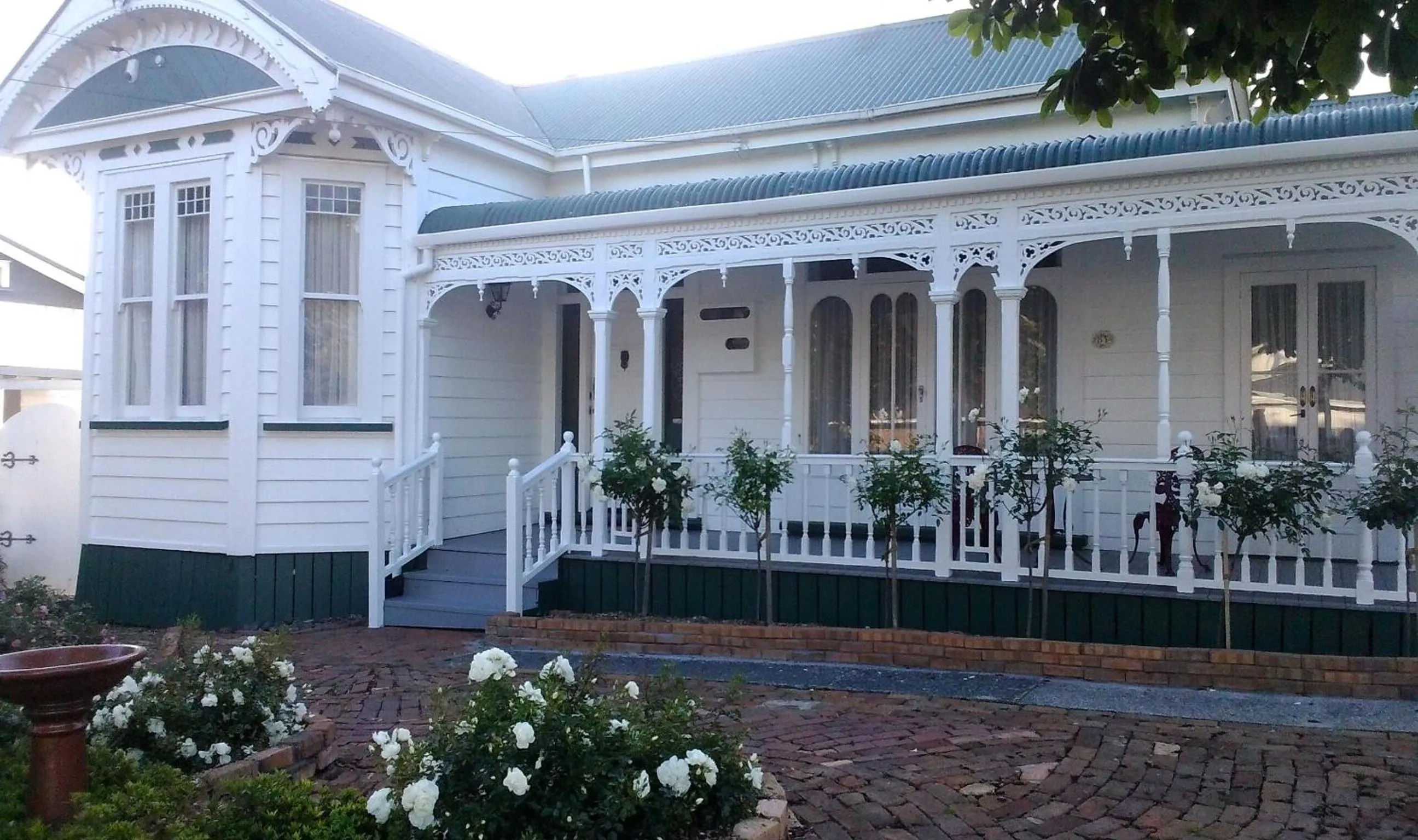 Property building in Chelsea House Bed & Breakfast