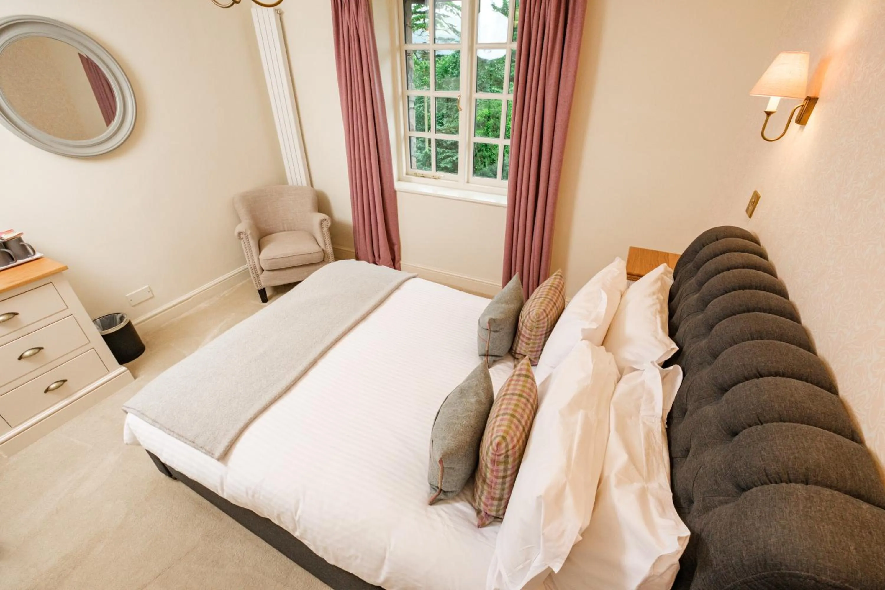 Bed in Ravenstone Manor
