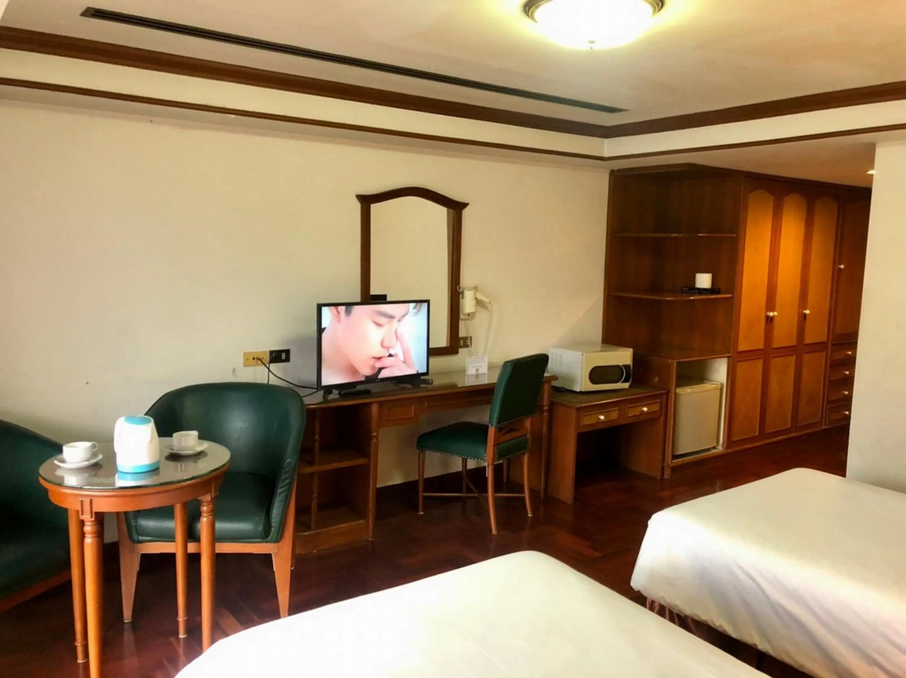 TV and multimedia, Bed in Interchange Tower Serviced Apartment - SHA Extra Plus