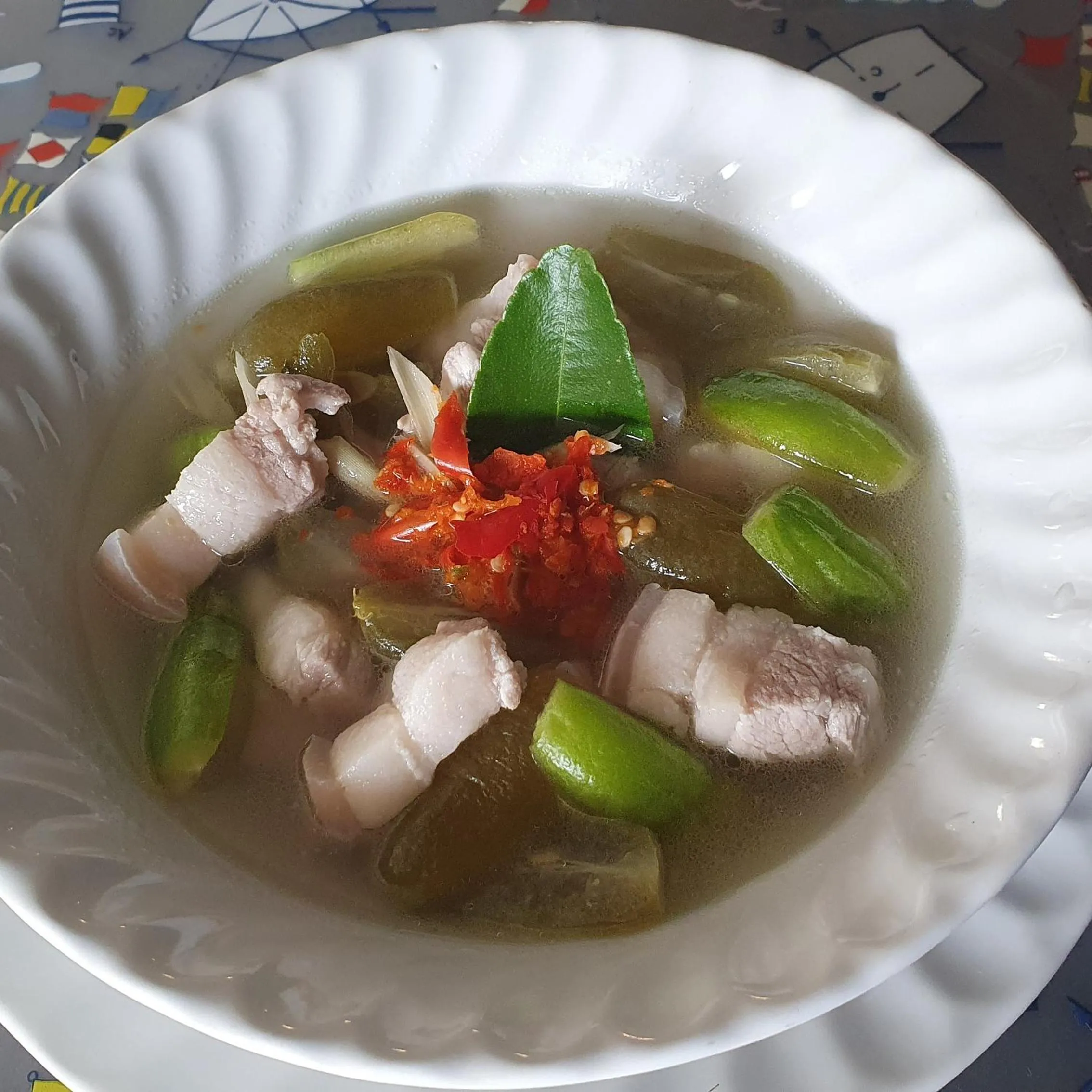 Restaurant/places to eat in Interchange Tower Serviced Apartment - SHA Extra Plus