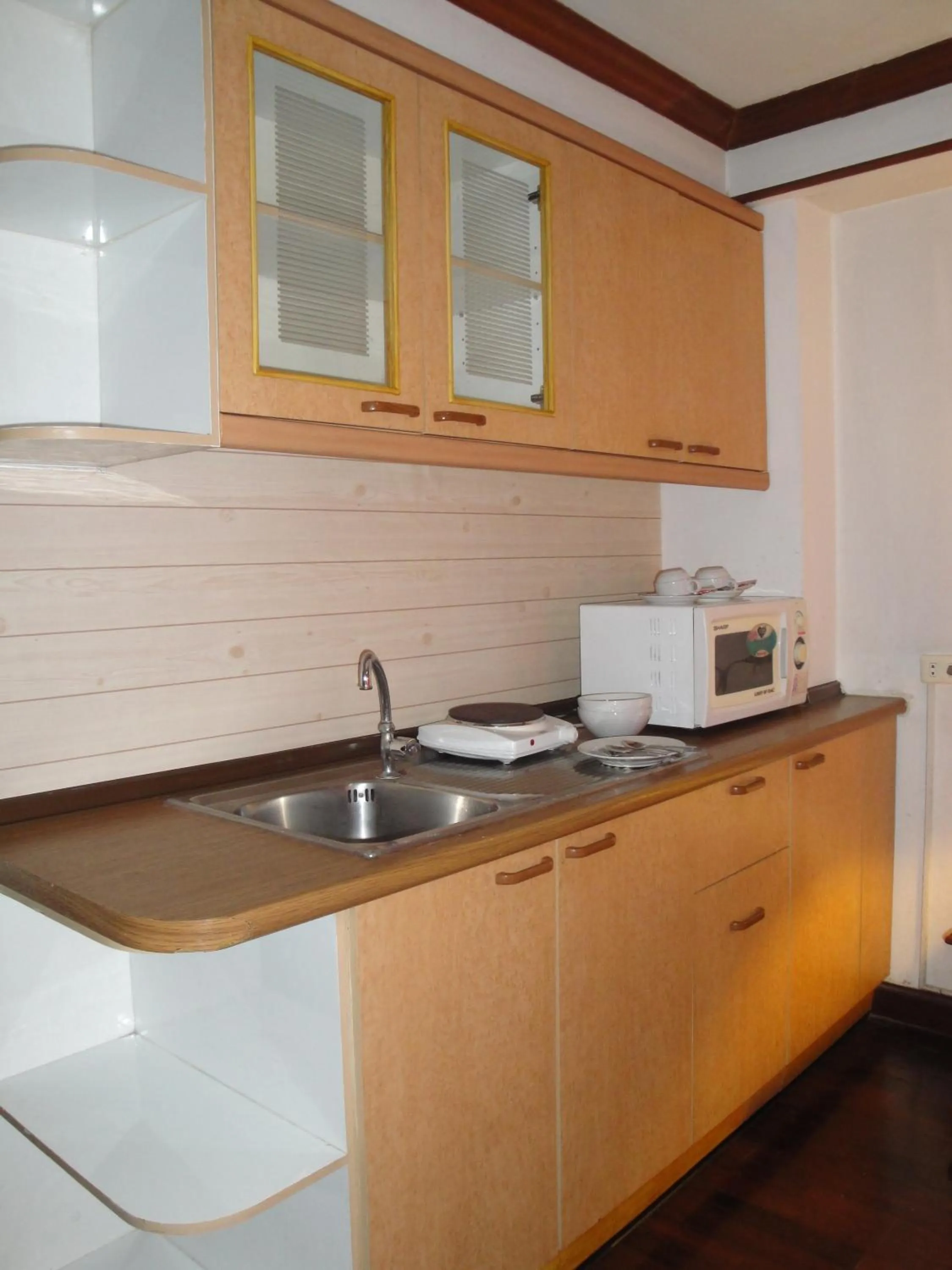 Photo of the whole room in Interchange Tower Serviced Apartment - SHA Extra Plus