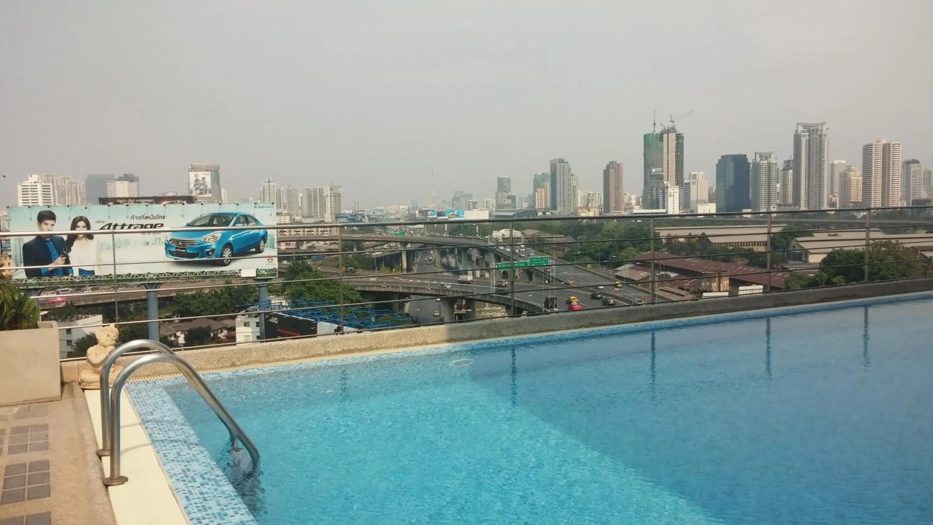 View (from property/room) in Interchange Tower Serviced Apartment - SHA Extra Plus View (from property/room) in Interchange Tower Serviced Apartment - SHA Extra Plus