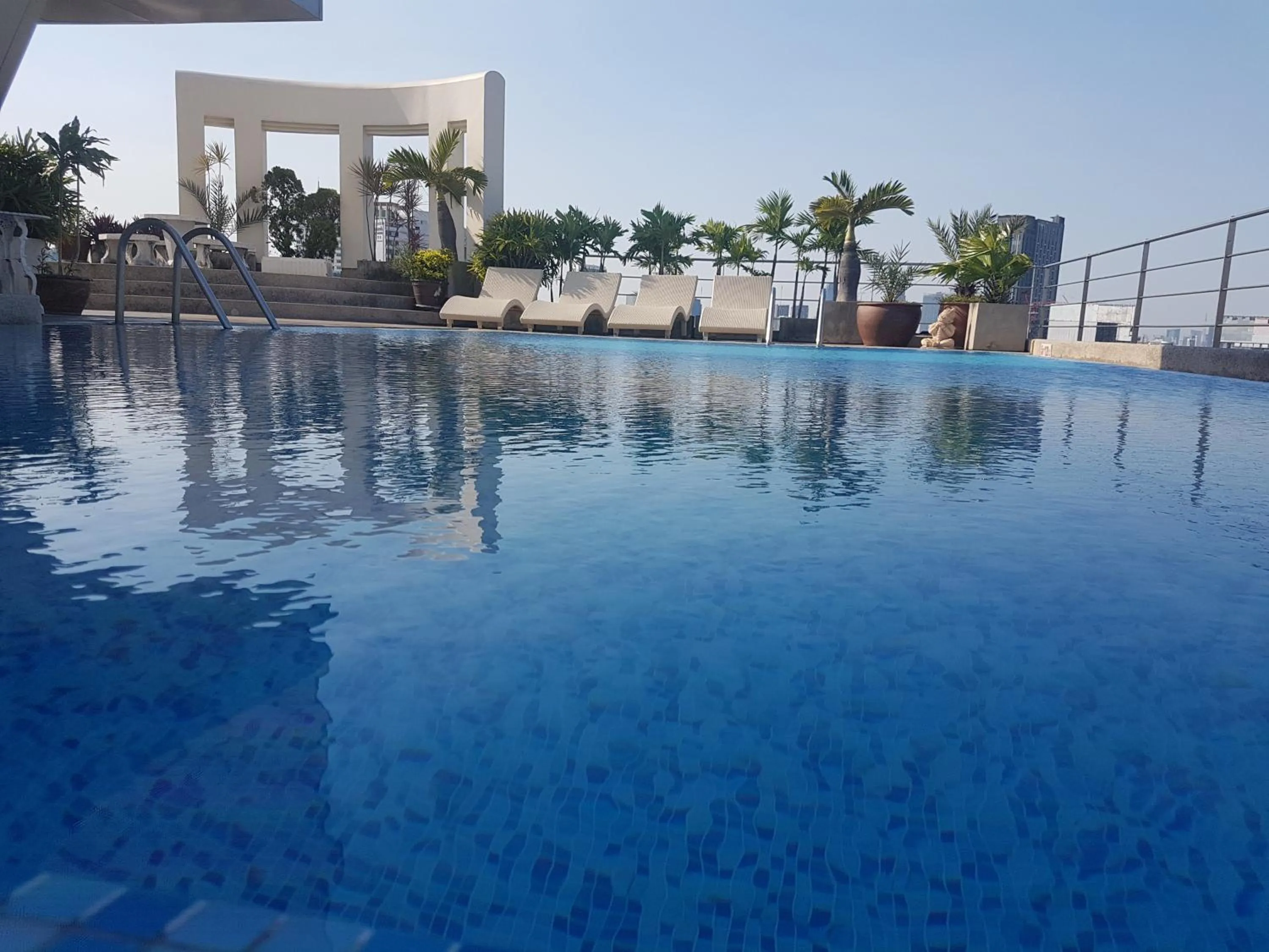 Day in Interchange Tower Serviced Apartment - SHA Extra Plus