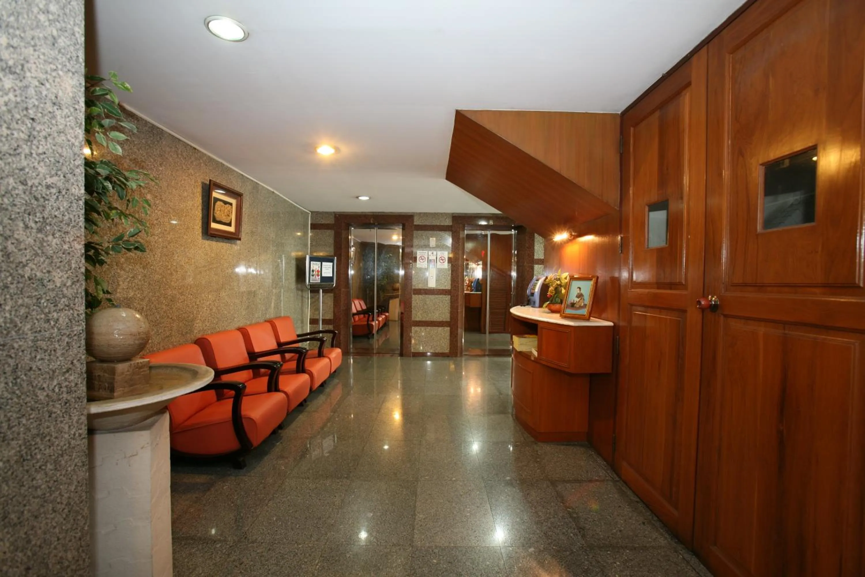 Lobby or reception in Interchange Tower Serviced Apartment - SHA Extra Plus
