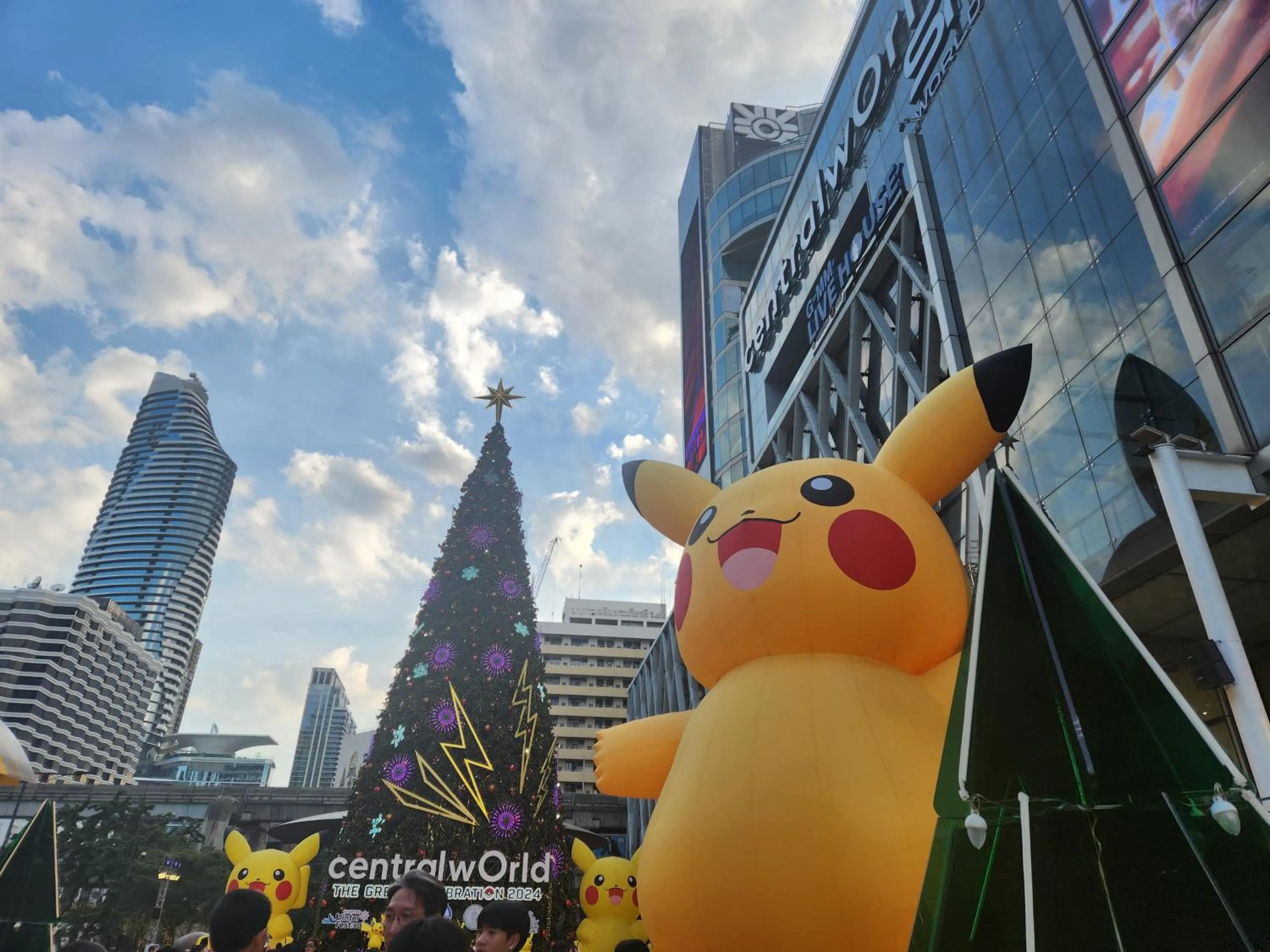 Property building in Interchange Tower Serviced Apartment - SHA Extra Plus