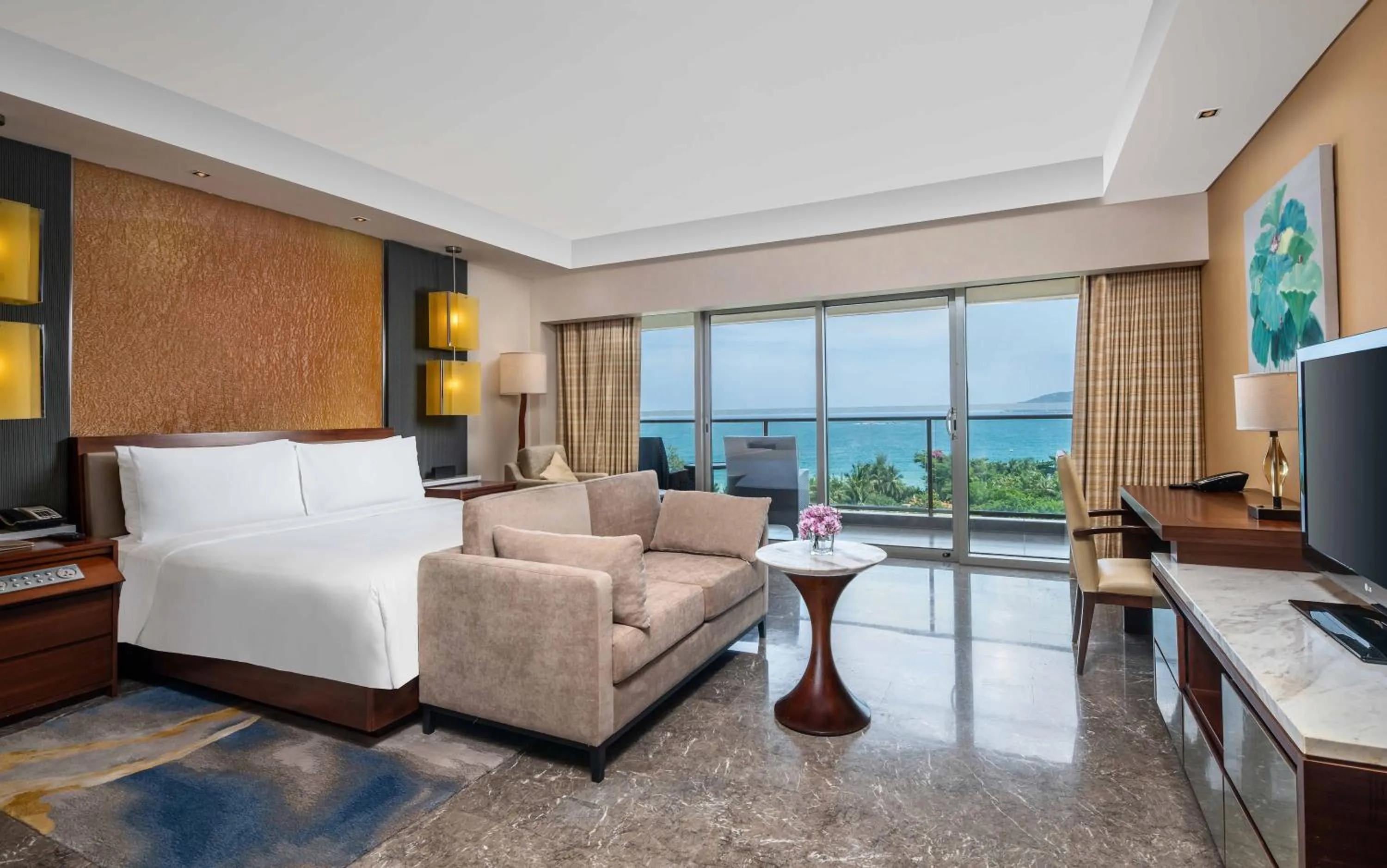 Photo of the whole room, Bed in MGM Grand Sanya