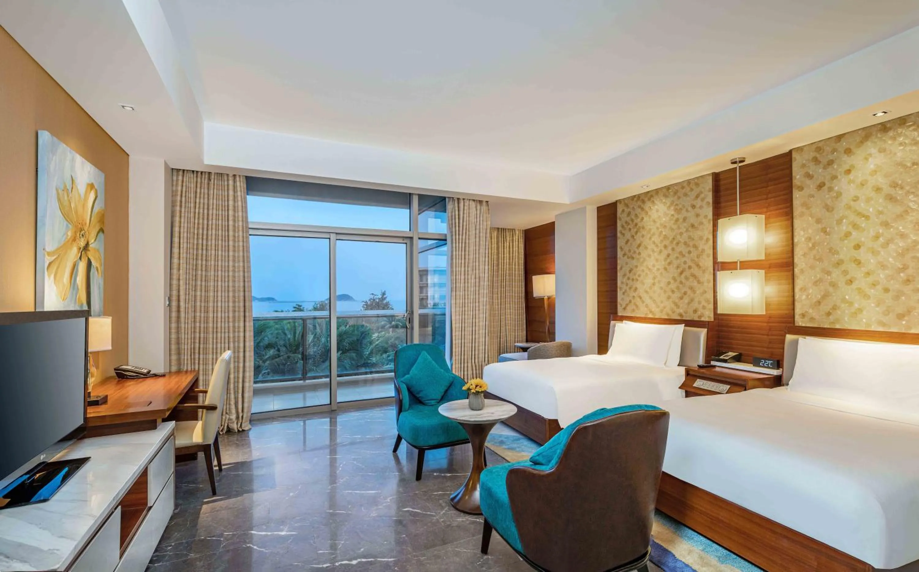 Sea view, Bed in MGM Grand Sanya