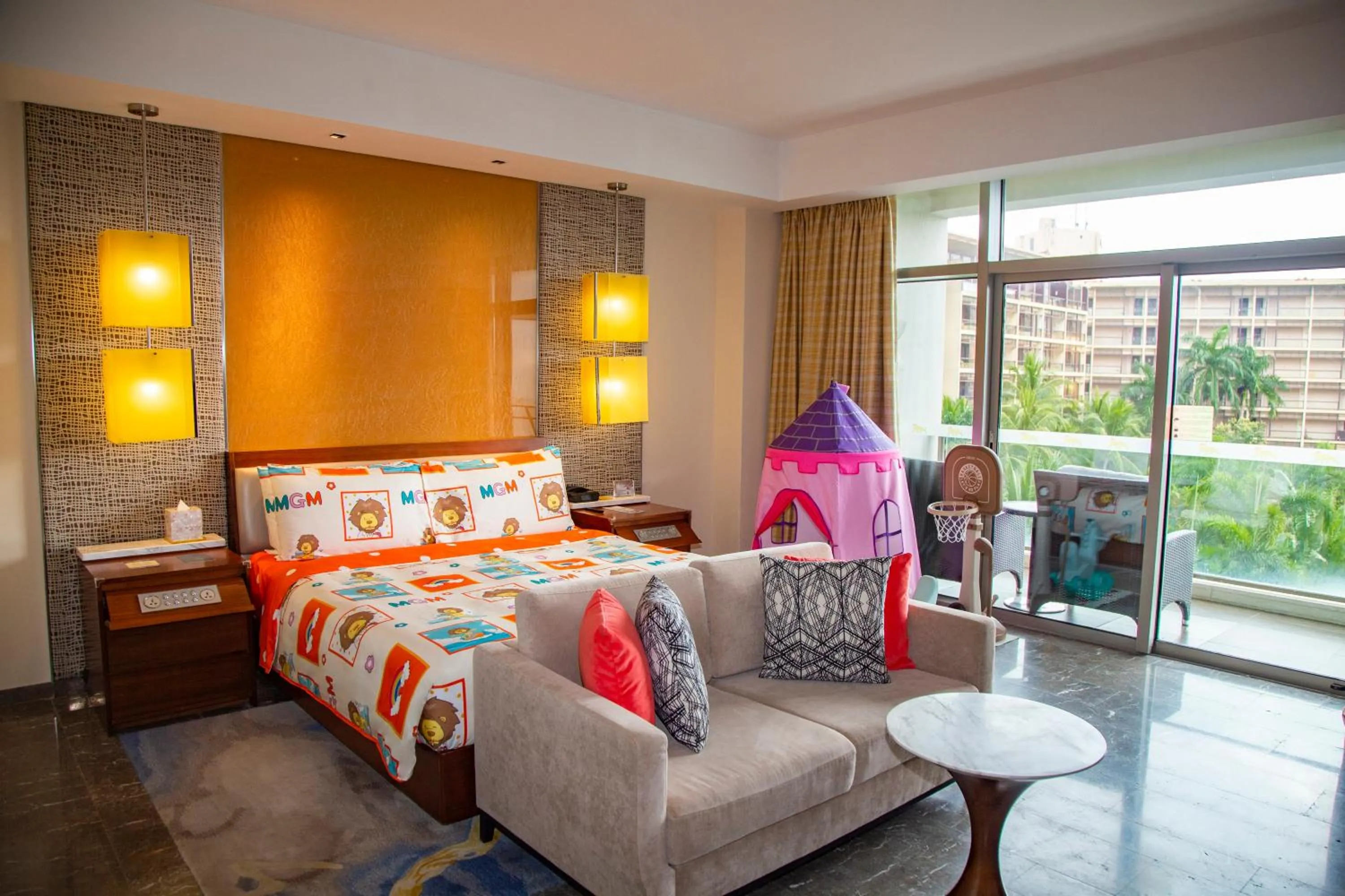 Bedroom, Bed in MGM Grand Sanya