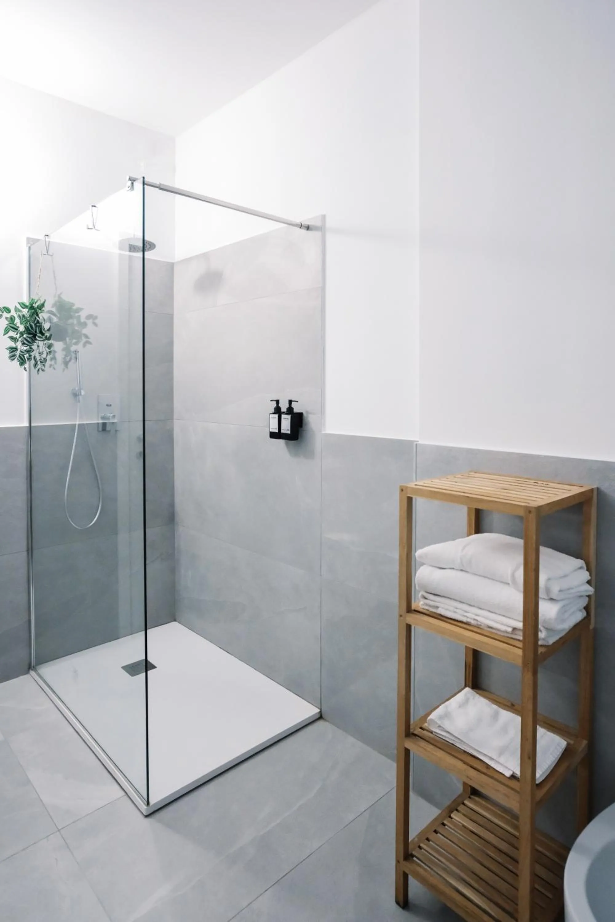 Shower in Flora Inn, Scotti's House - Due passi in centro