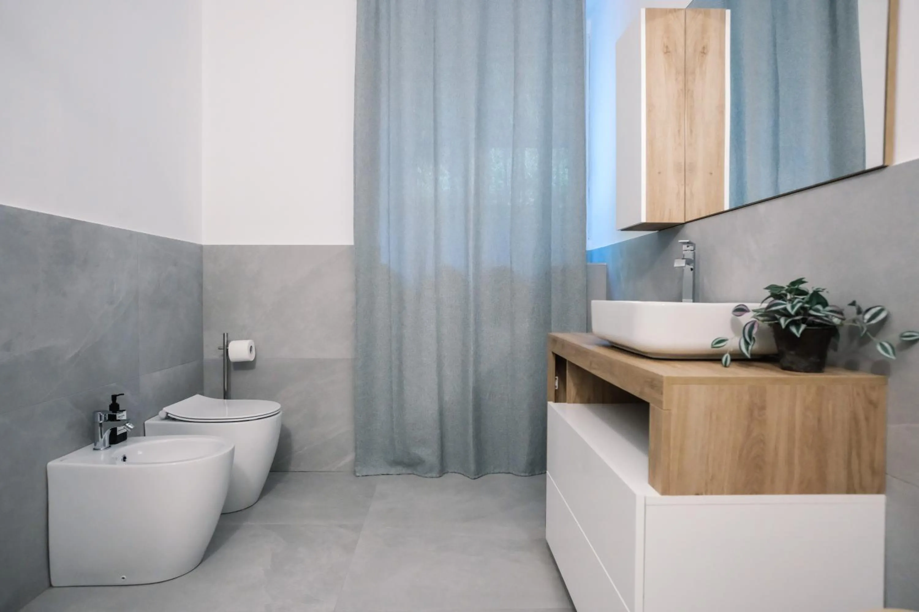 Toilet in Flora Inn, Scotti's House - Due passi in centro