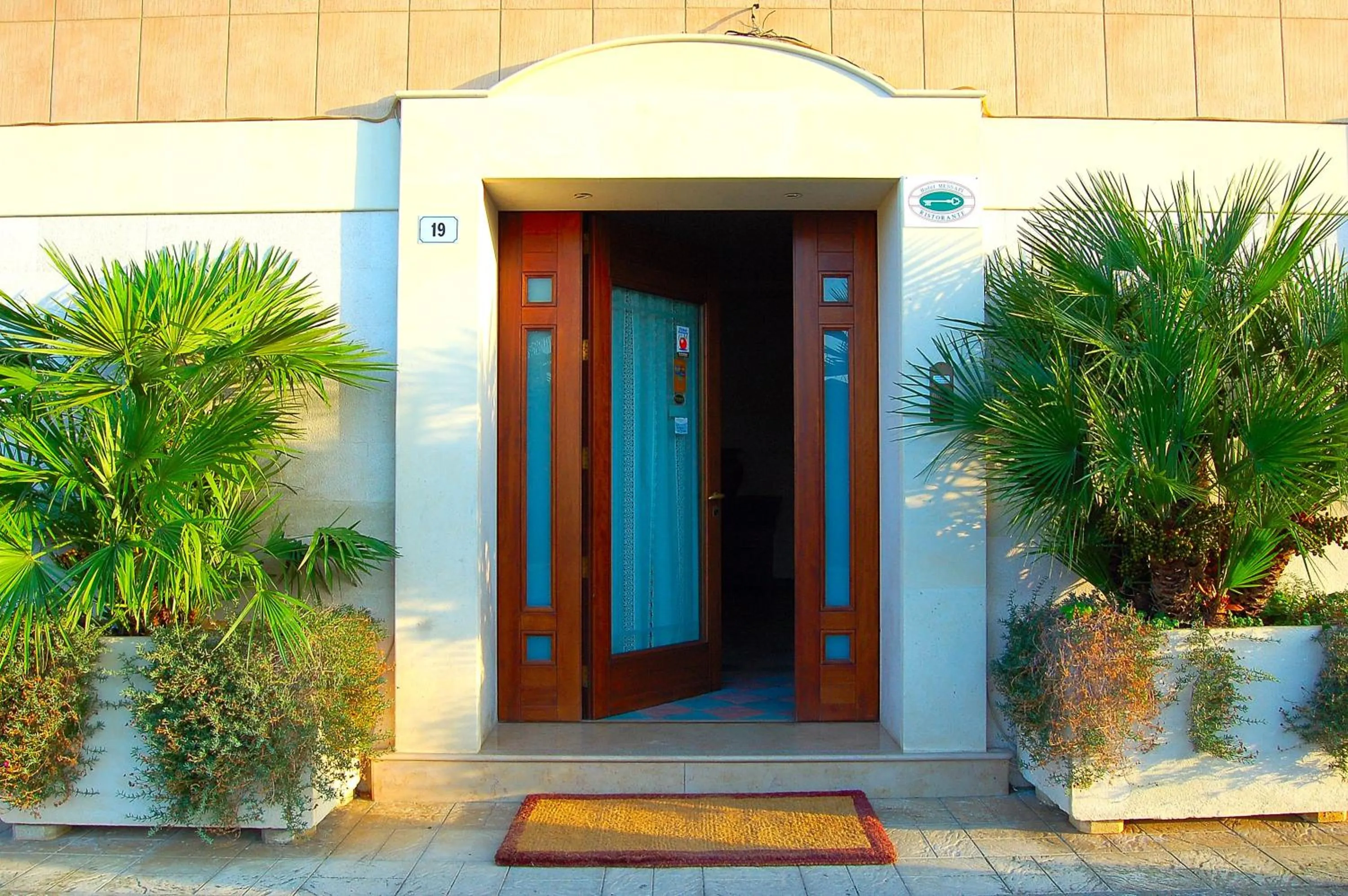 Facade/entrance in Hotel dei Messapi