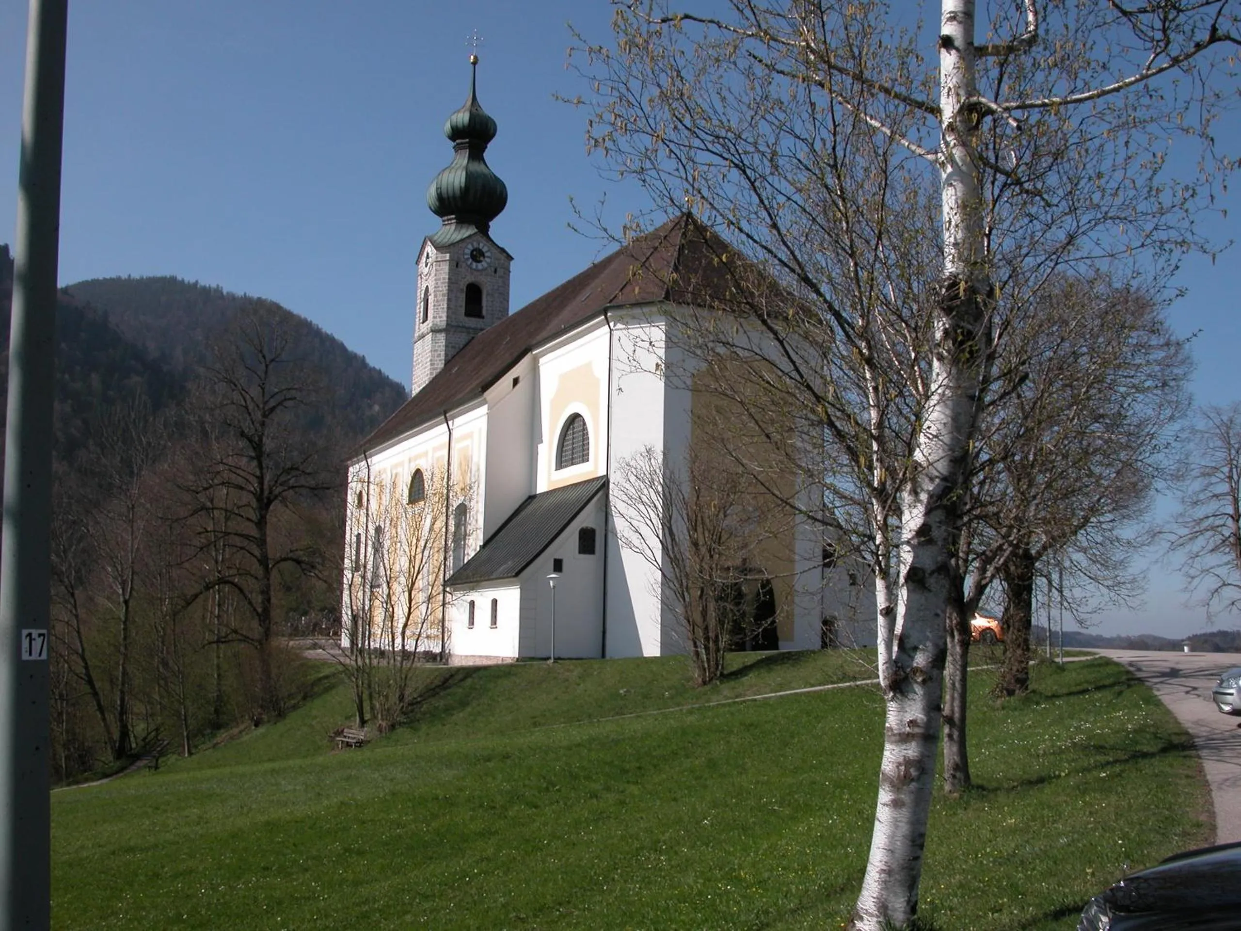 Nearby landmark in Hotel-Restaurant Zum Hirschhaus Inklusiv Chiemgaukarte