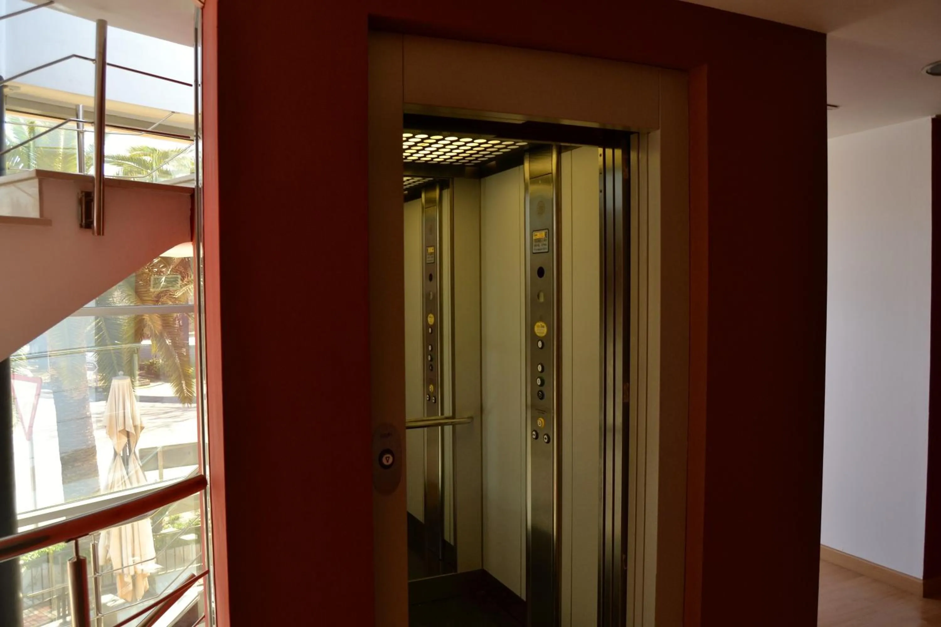 Decorative detail in Hotel El Cruce Moraleda