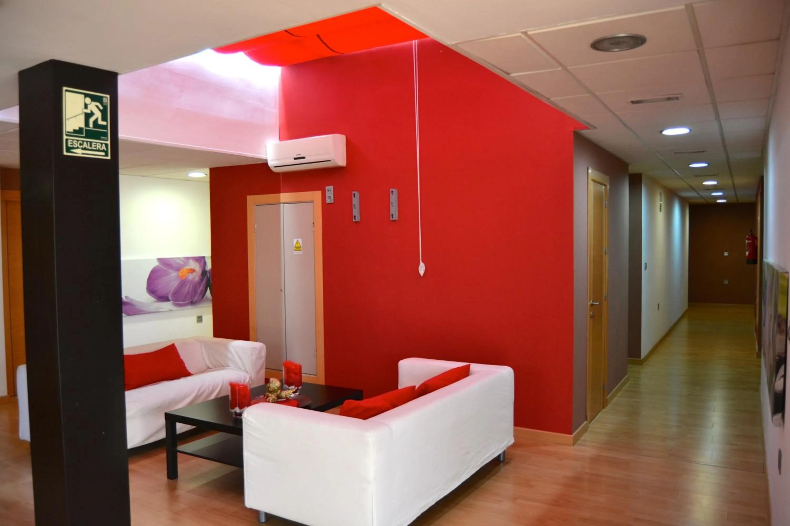 Decorative detail in Hotel El Cruce Moraleda