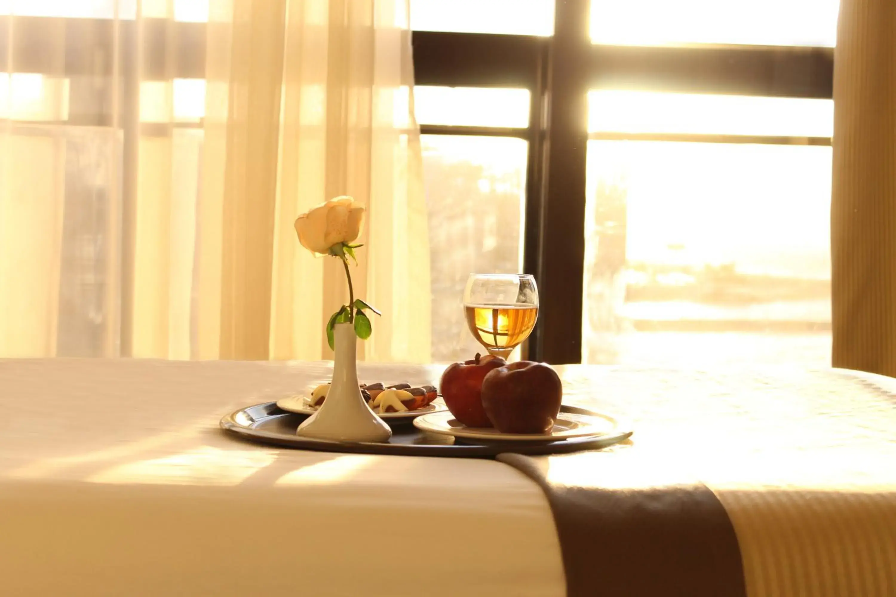 Food, Bed in Plaza Hotel Alexandria Food, Bed in Plaza Hotel Alexandria