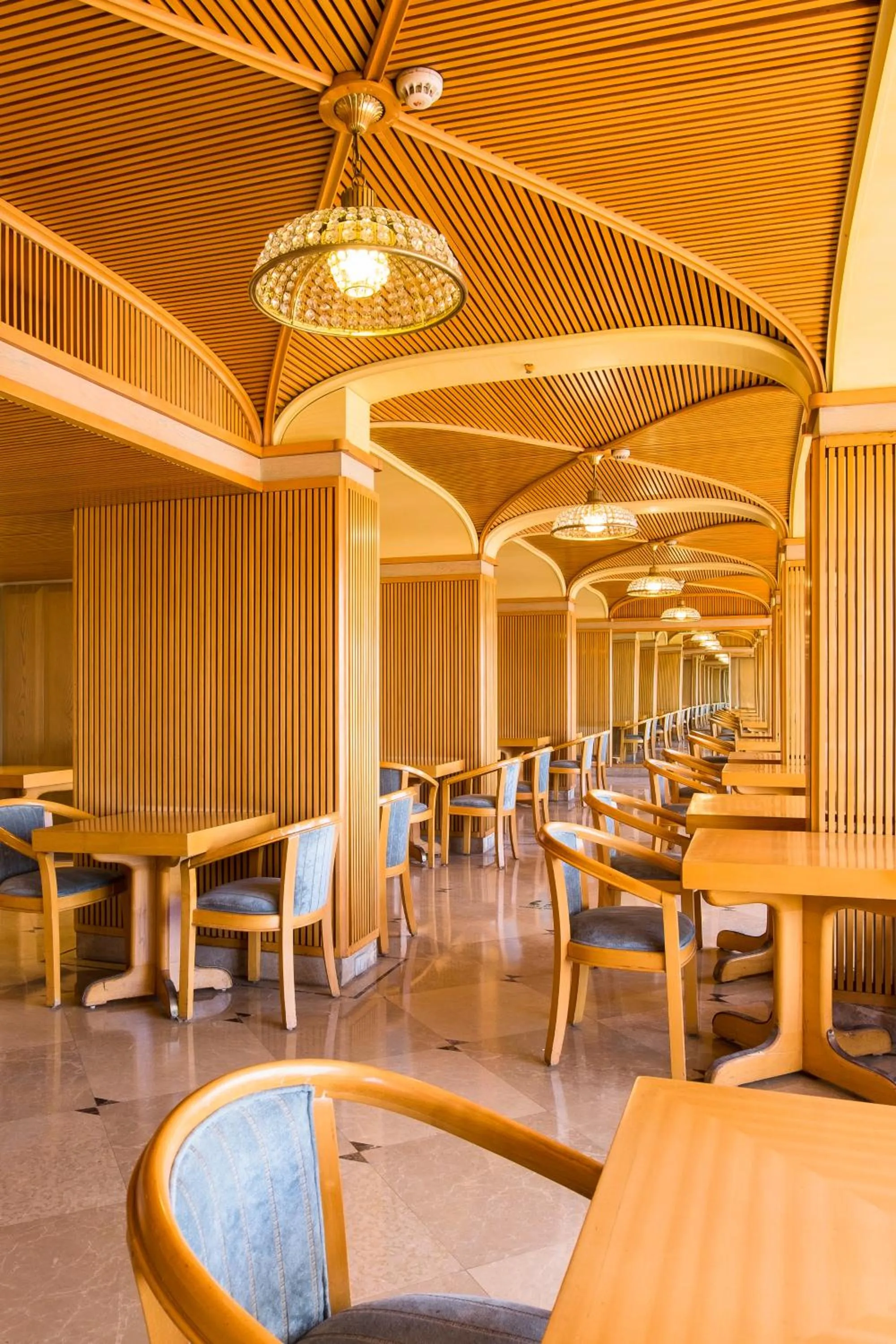 Restaurant/places to eat in Plaza Hotel Alexandria