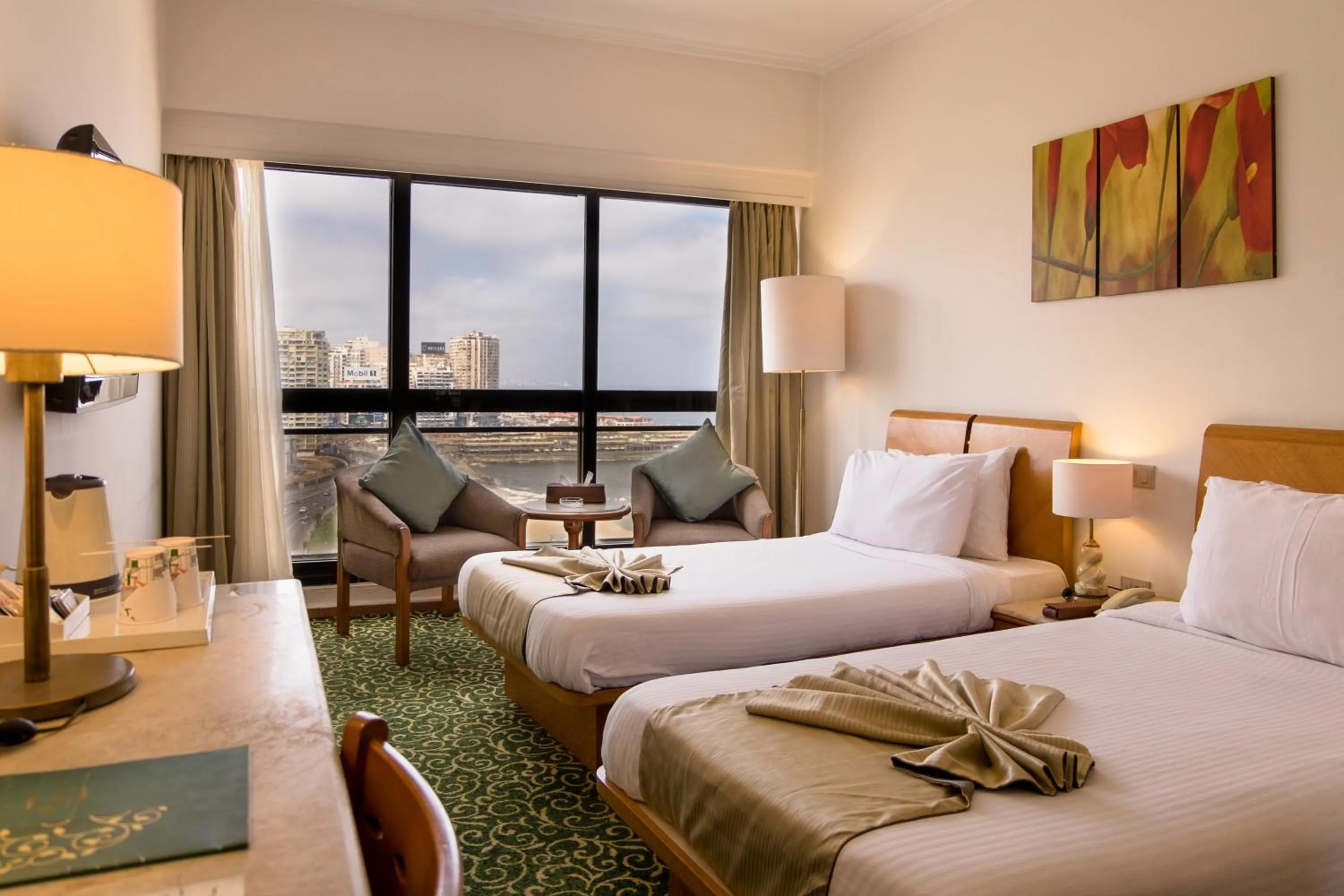 Photo of the whole room, Bed in Plaza Hotel Alexandria