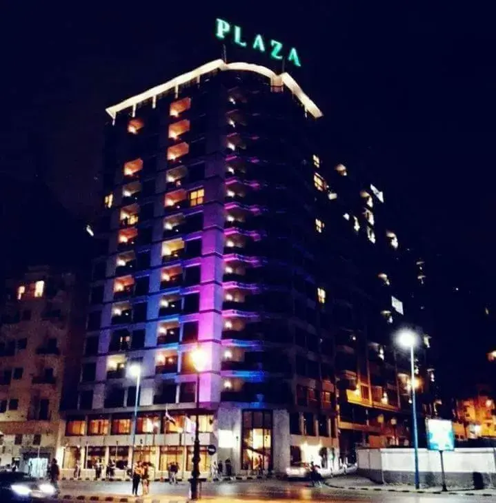 Property building in Plaza Hotel Alexandria Property building in Plaza Hotel Alexandria