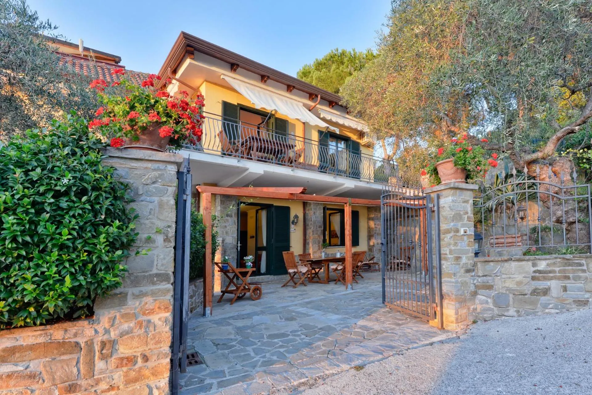 Garden in Villa Elaia