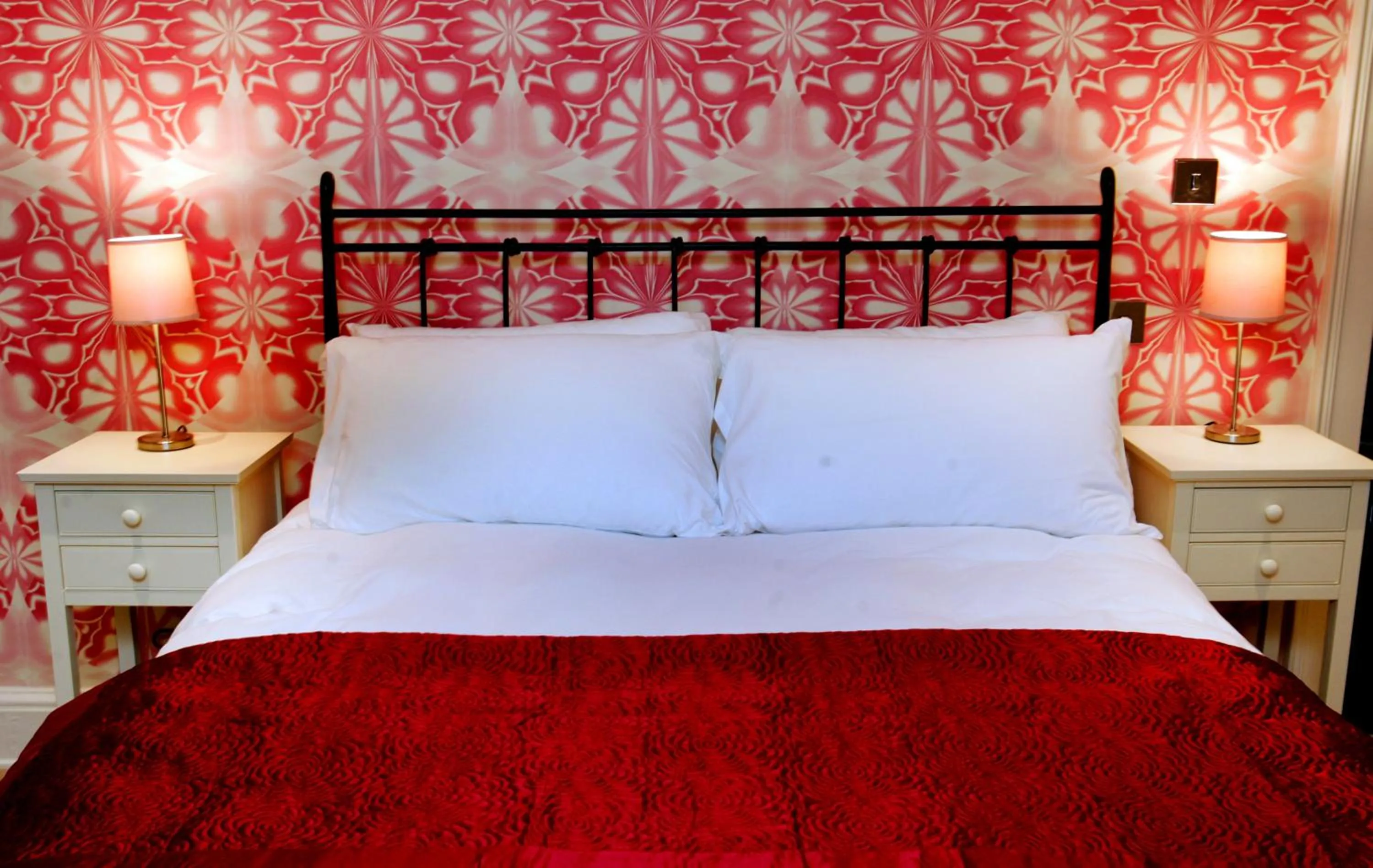 Bed in Boutique 25