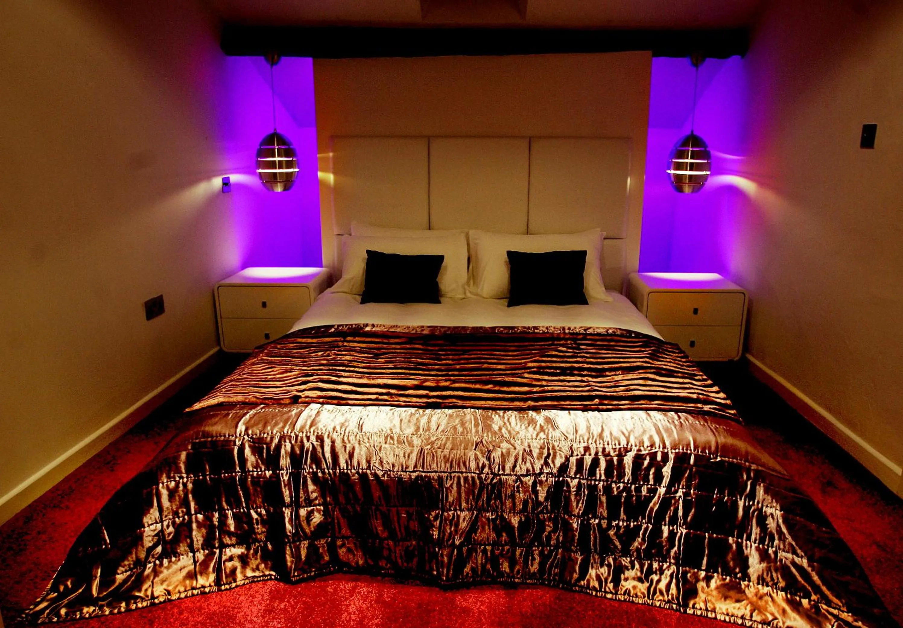 Bed in Boutique 25
