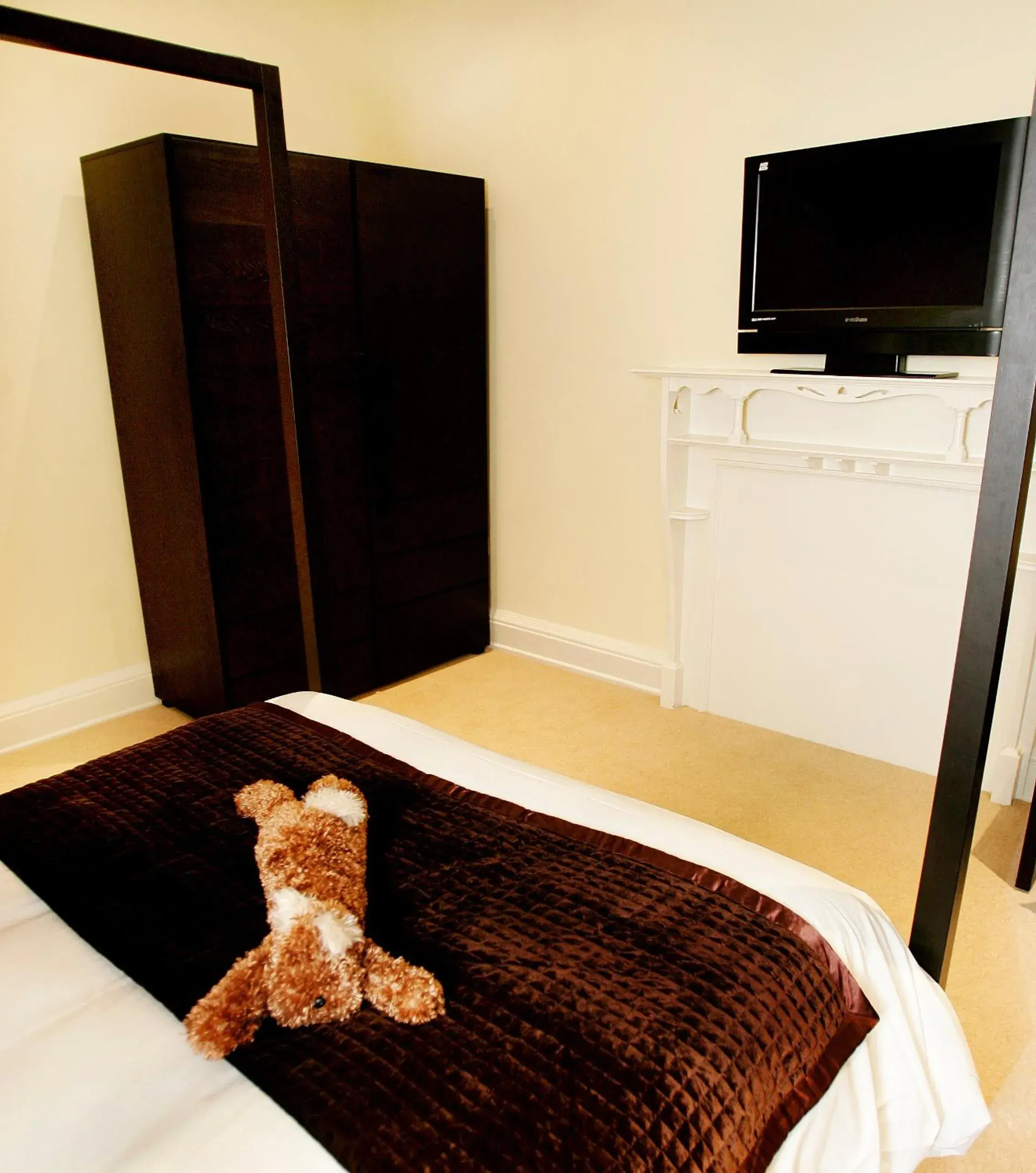 Double Room with Four Poster Bed in Boutique 25 Double Room with Four Poster Bed in Boutique 25