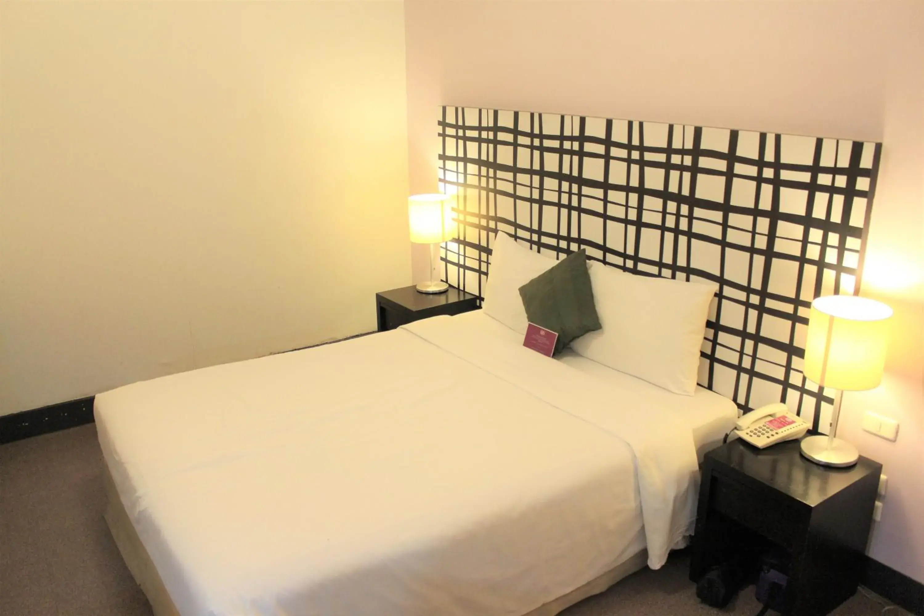 The Embassy Sathorn The Embassy Sathorn