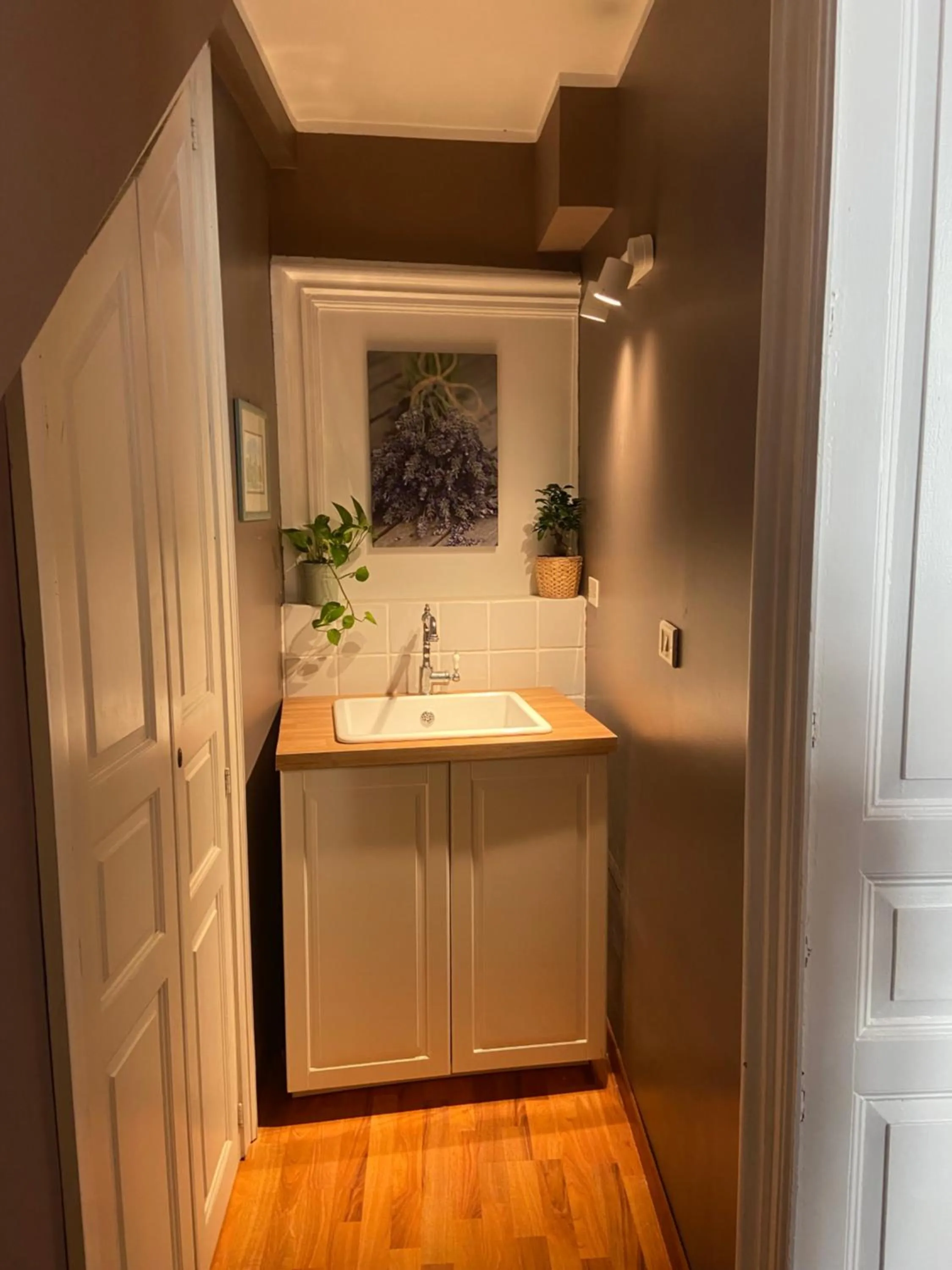 Kitchen or kitchenette in Inn The Garden