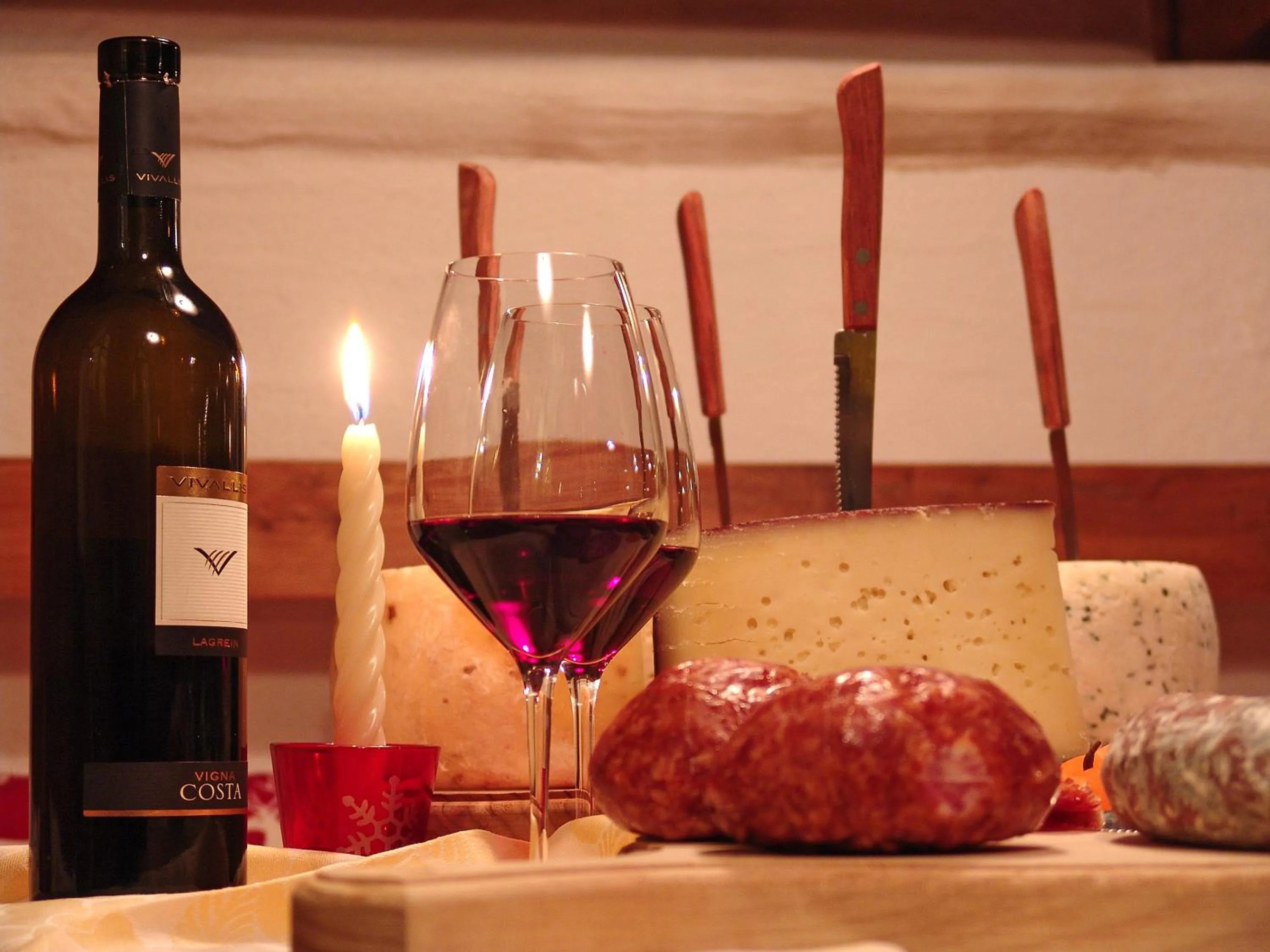 Restaurant/places to eat in Hotel Negritella