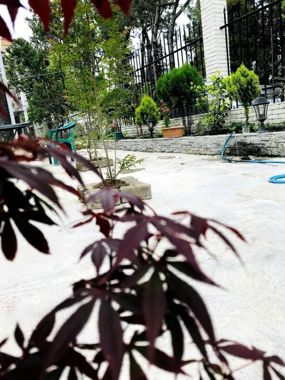 Property building in Gurya