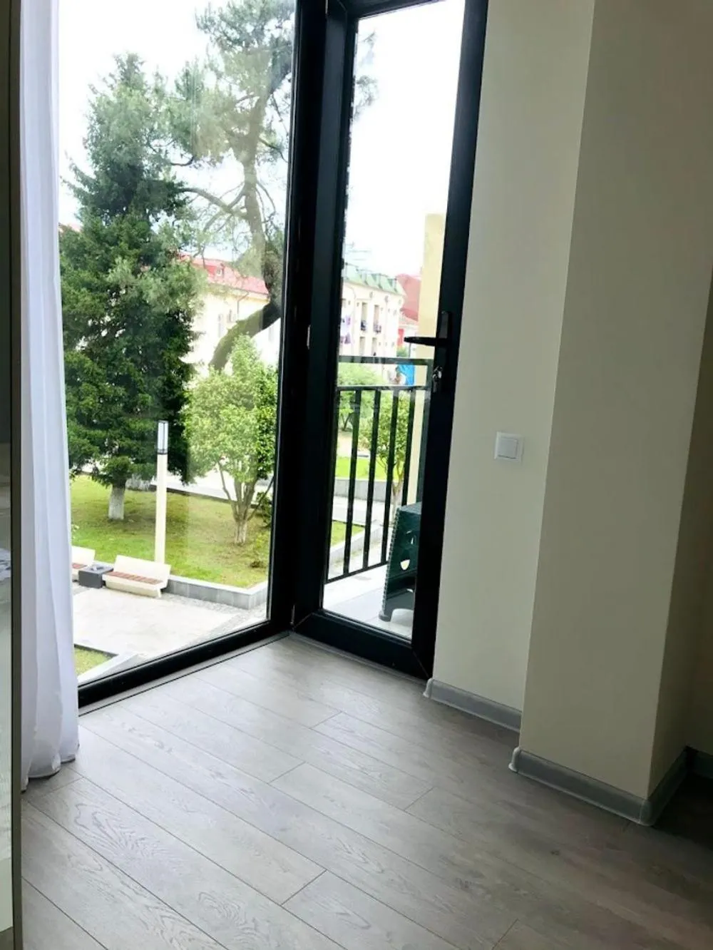 Property building in Gurya