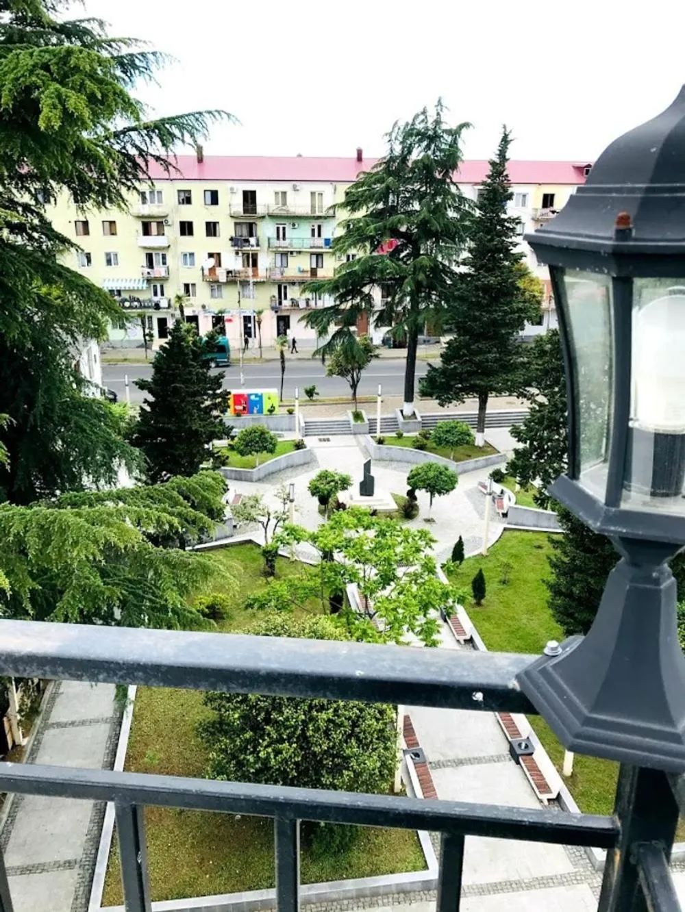 Property building in Gurya