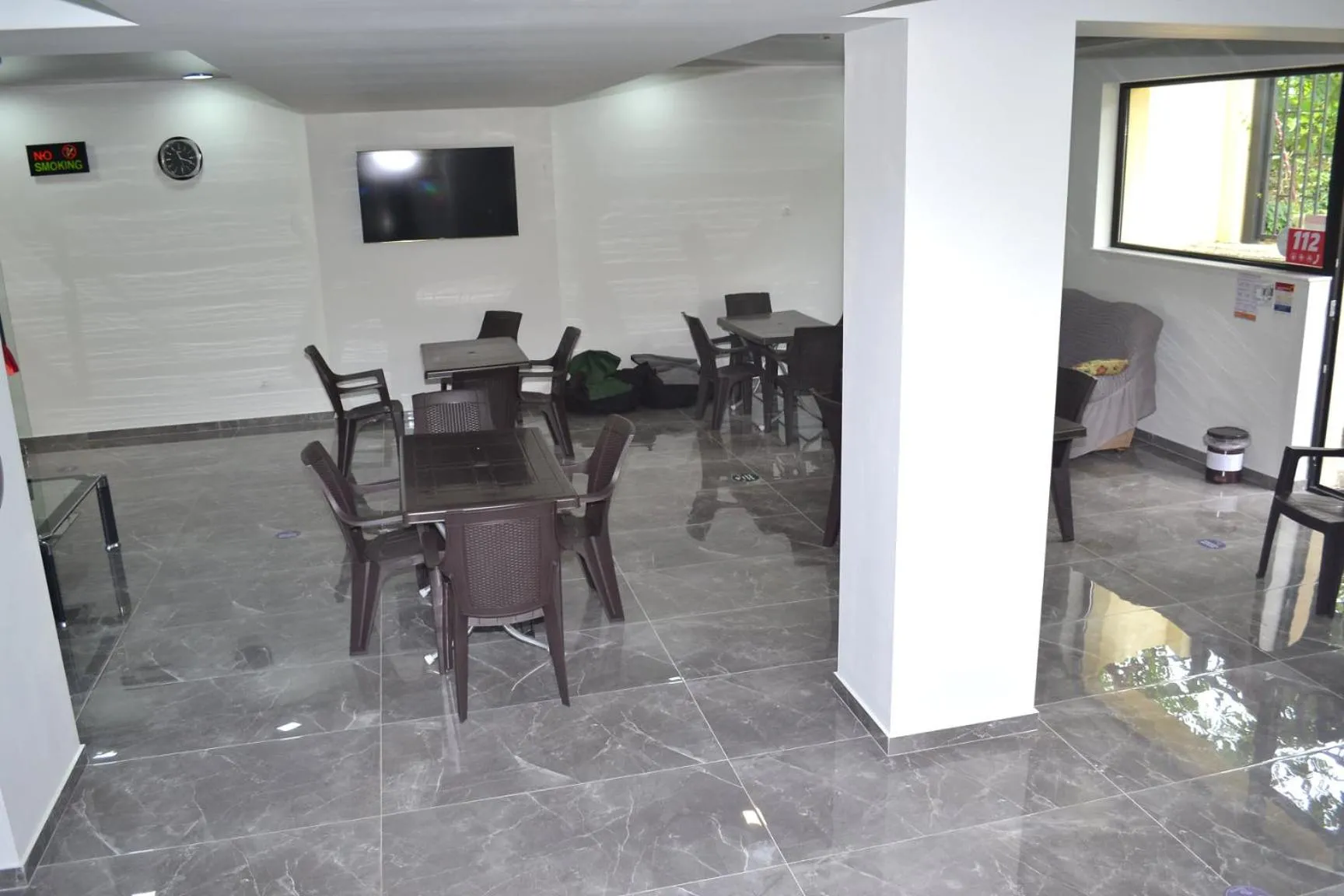Restaurant/places to eat in Gurya