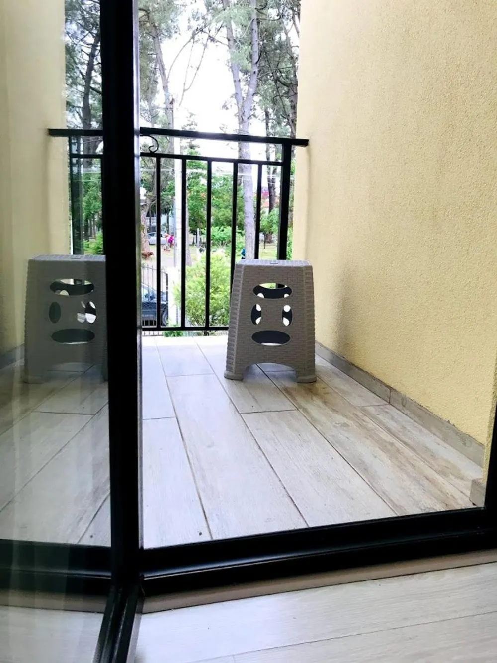Property building in Gurya