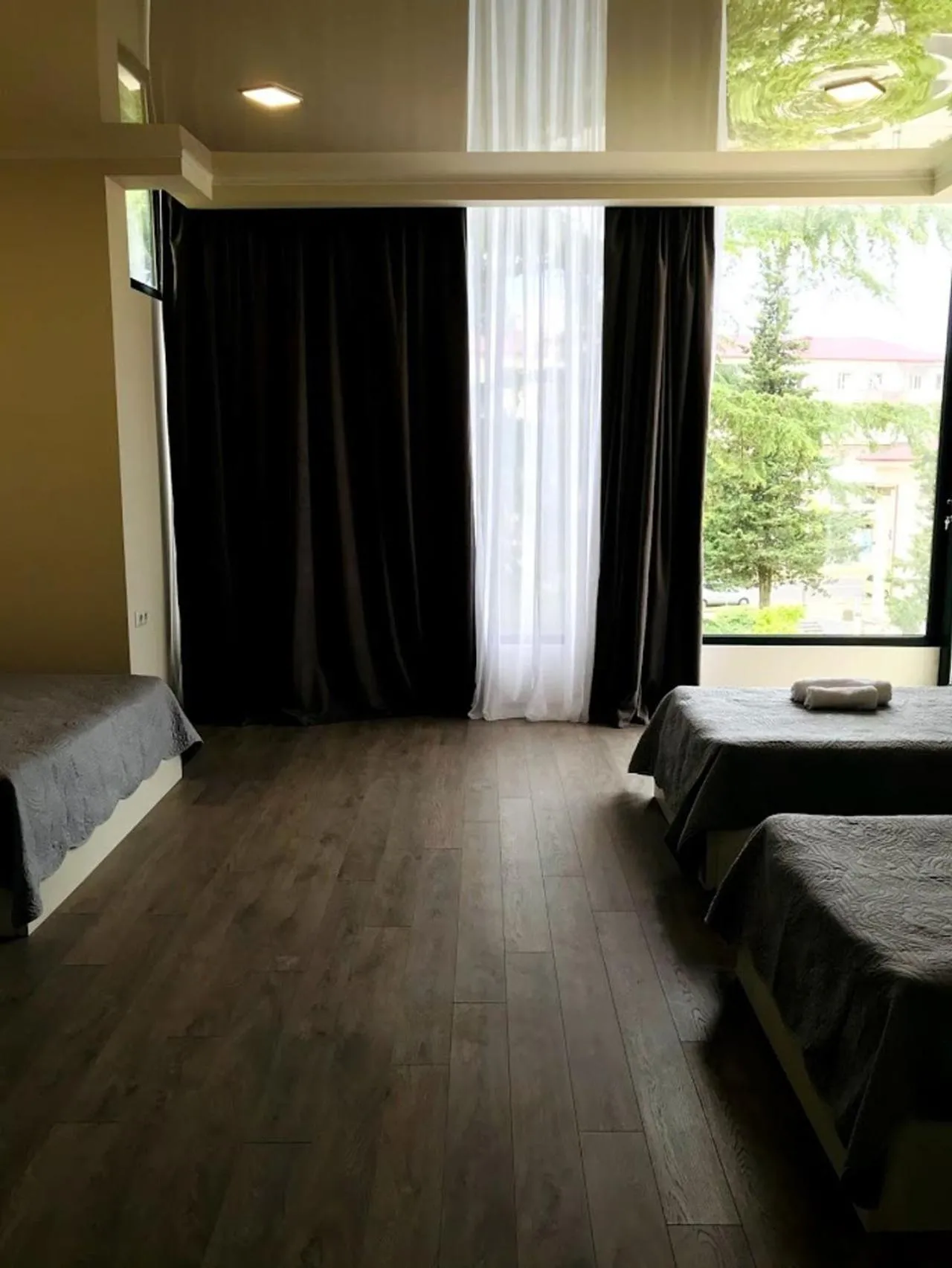 Property building, Bed in Gurya