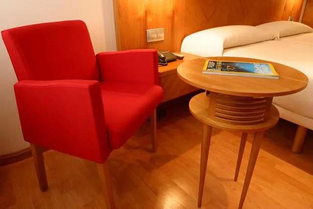 Photo of the whole room in AB Murias Blancas