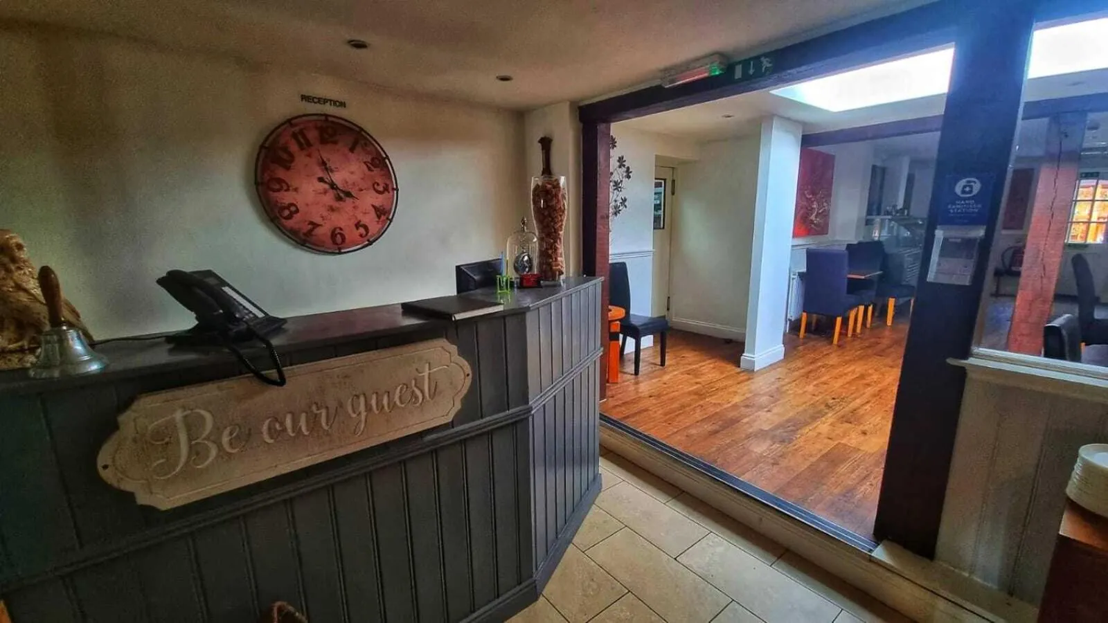 Facade/entrance in The George & Dragon Hotel