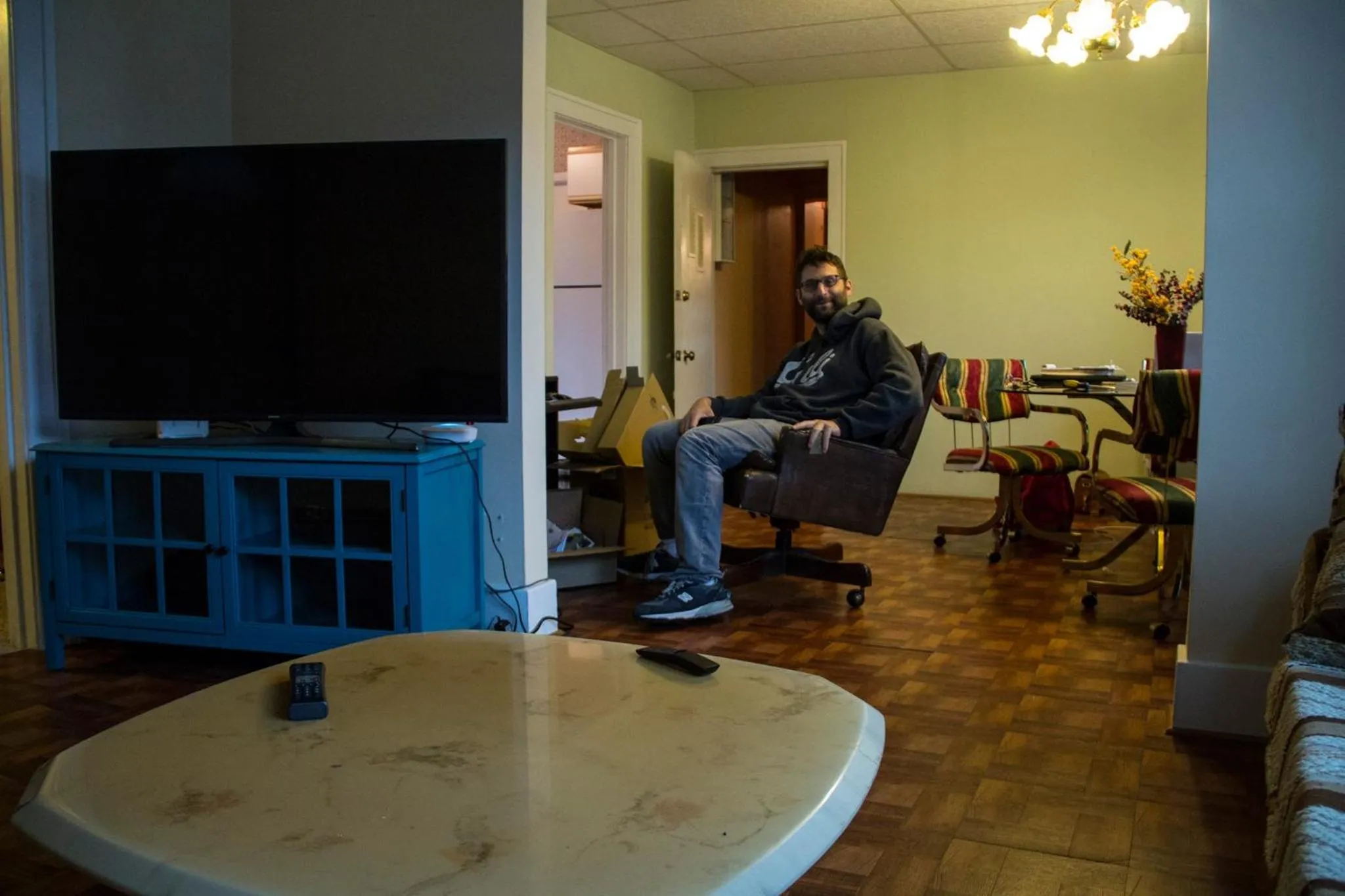 Communal lounge/ TV room in Hamtramck Hostel