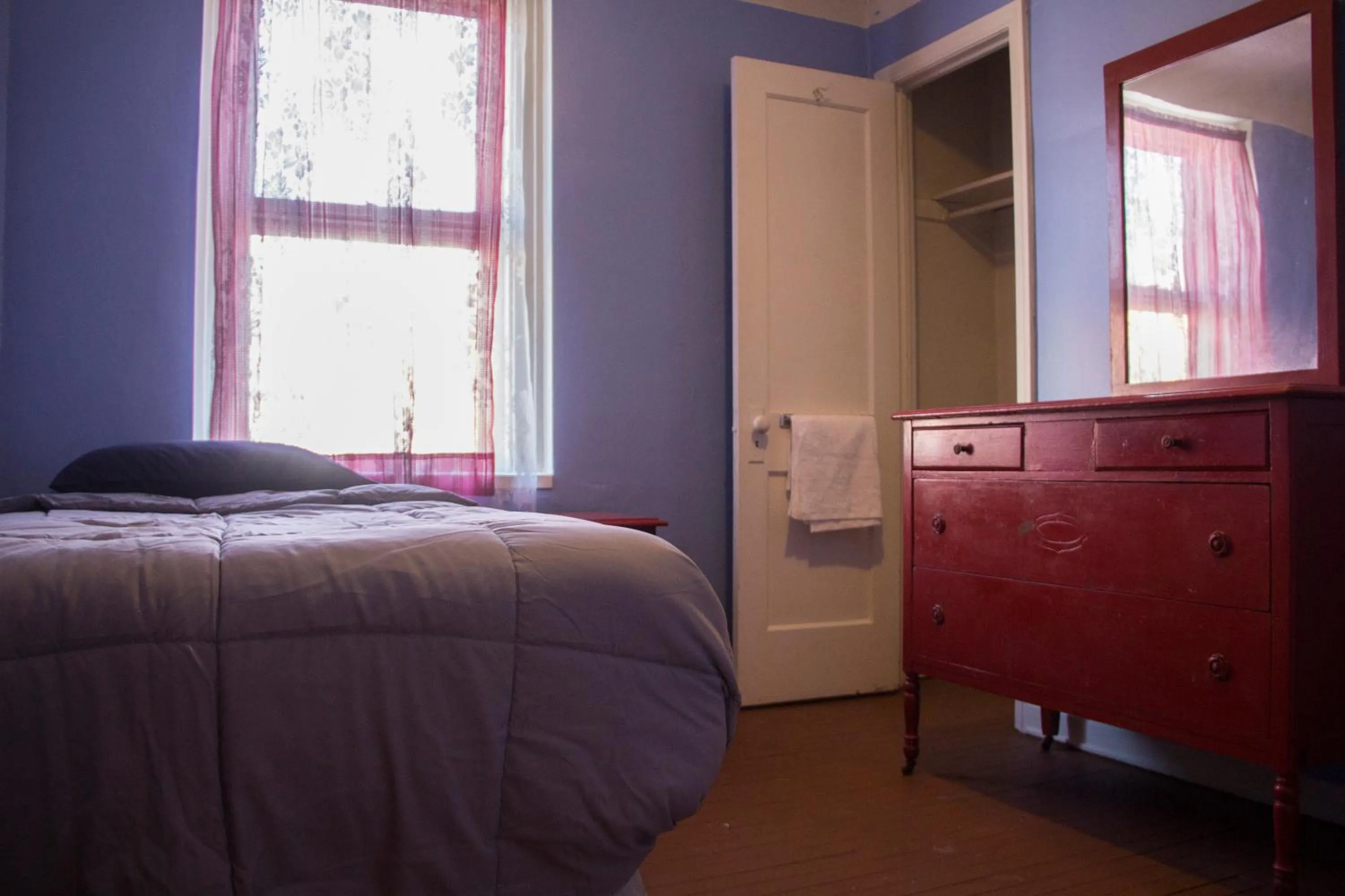 Bed in Hamtramck Hostel