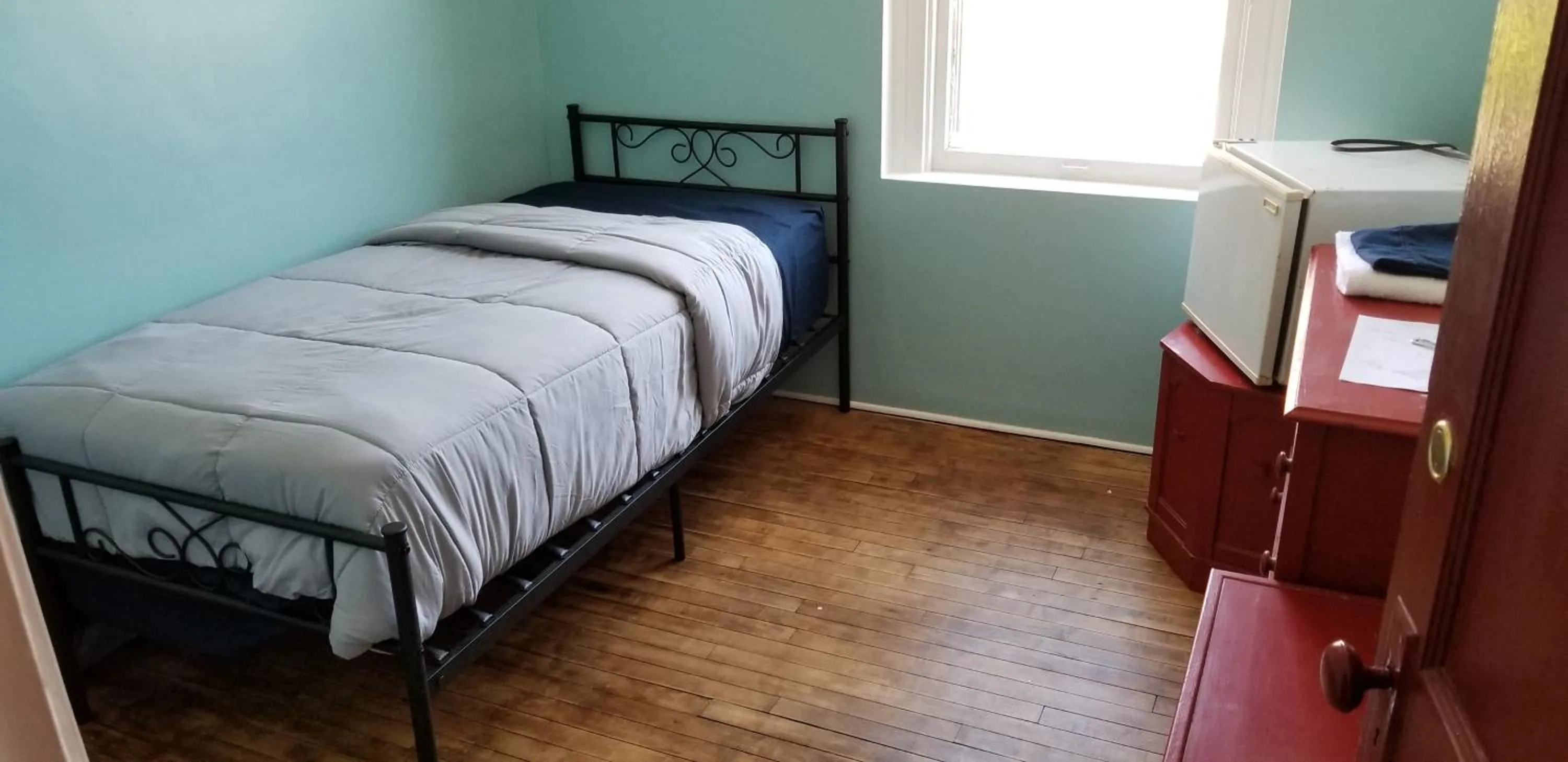 Bed in Hamtramck Hostel