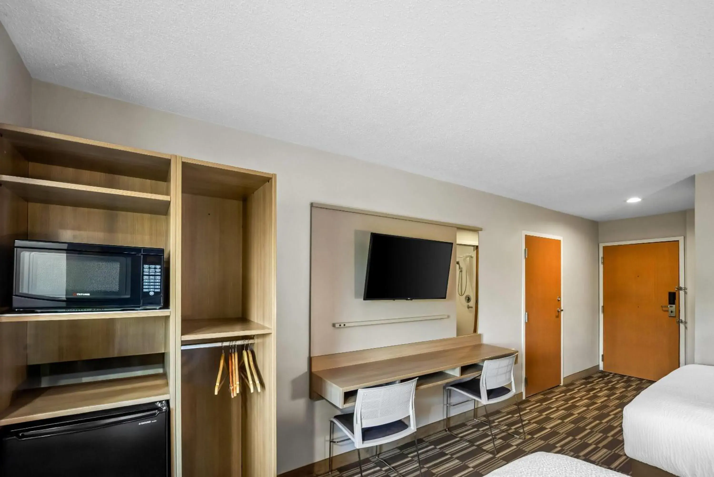 Bed in Microtel Inn by Wyndham Greensboro Bed in Microtel Inn by Wyndham Greensboro