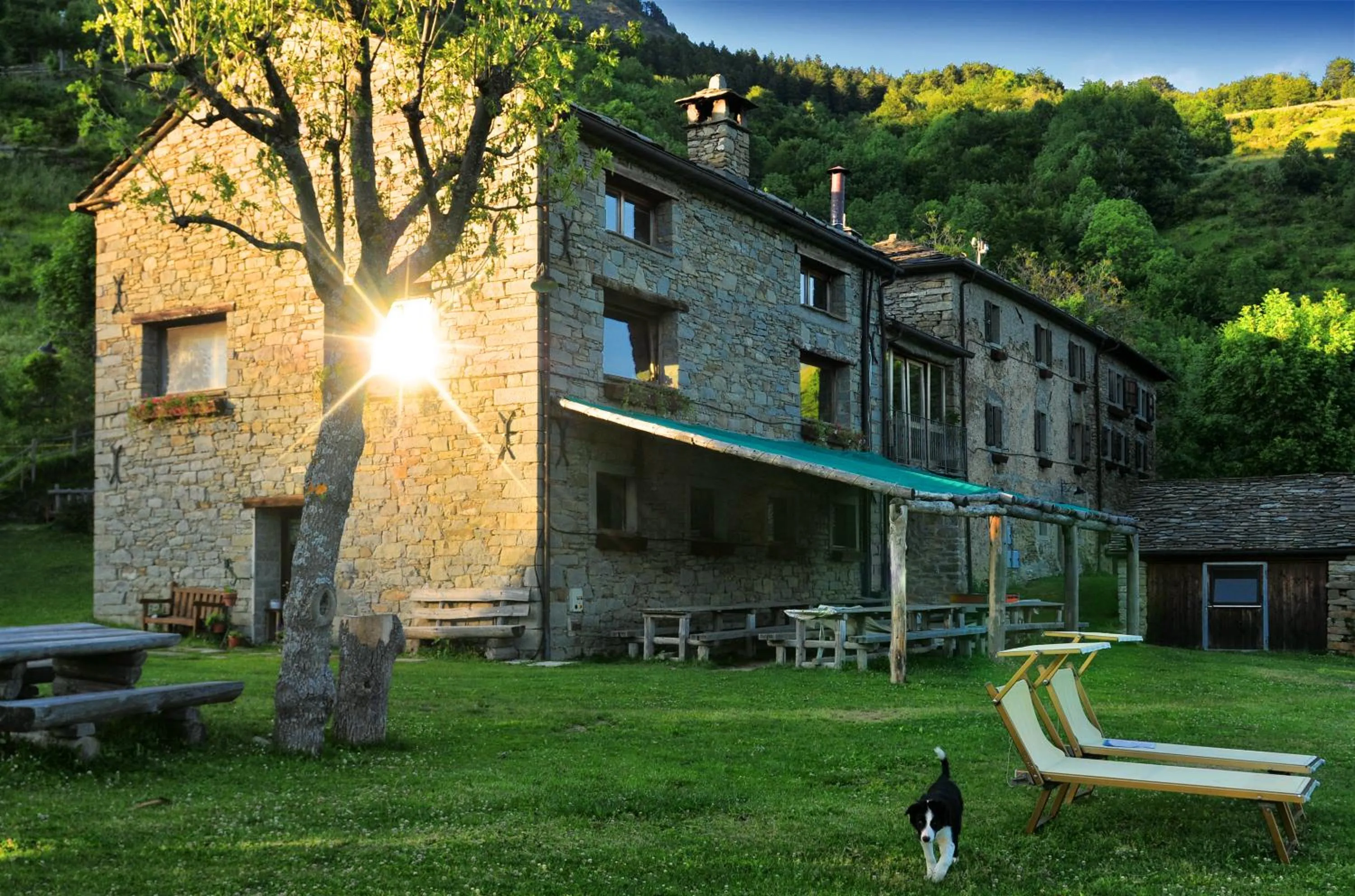 Property building in Agriturismo del Cimone