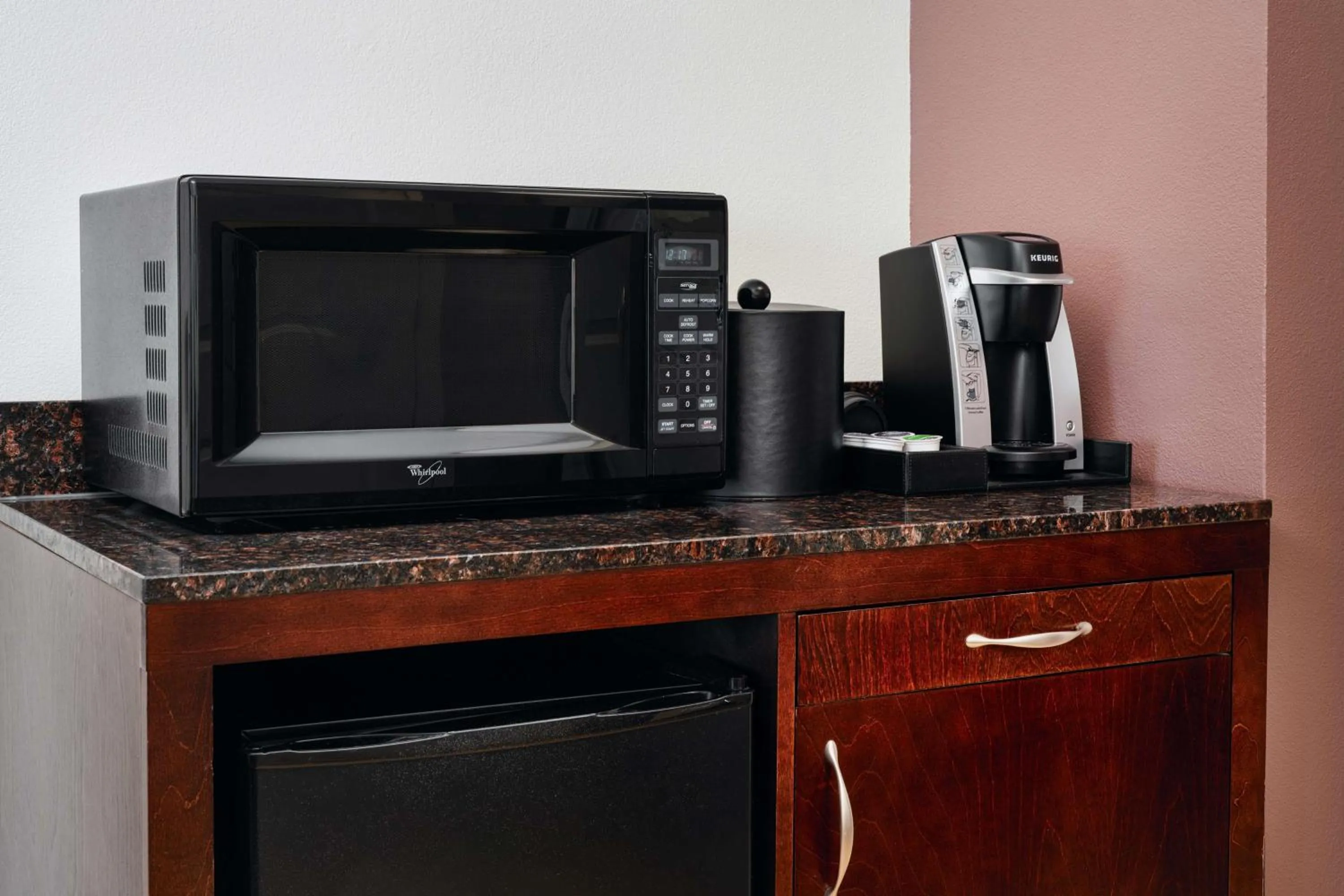 Photo of the whole room in Hilton Garden Inn El Paso Airport