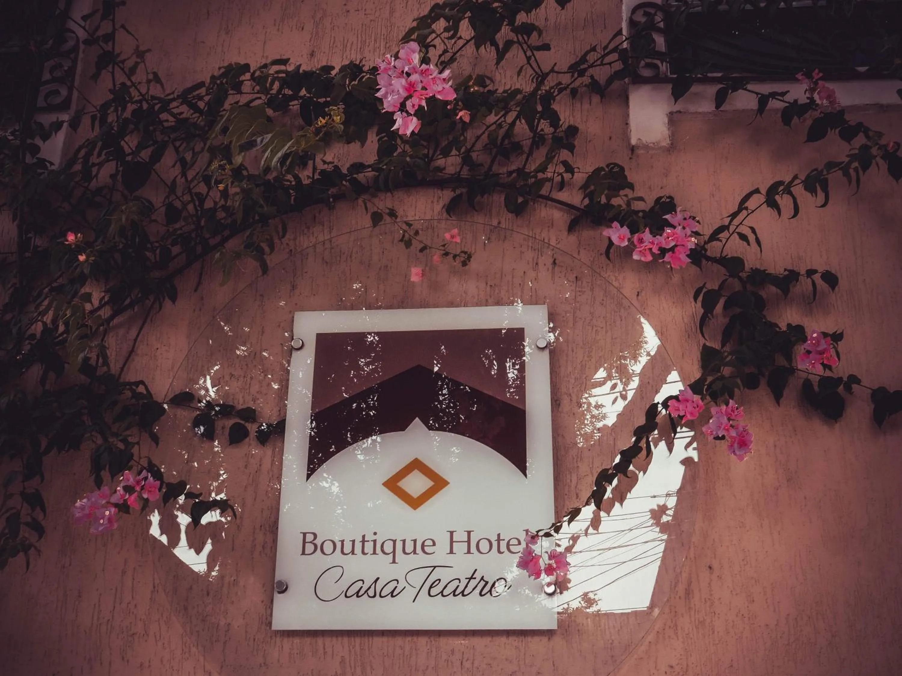 Property building in Boutique Hotel Casa Teatro