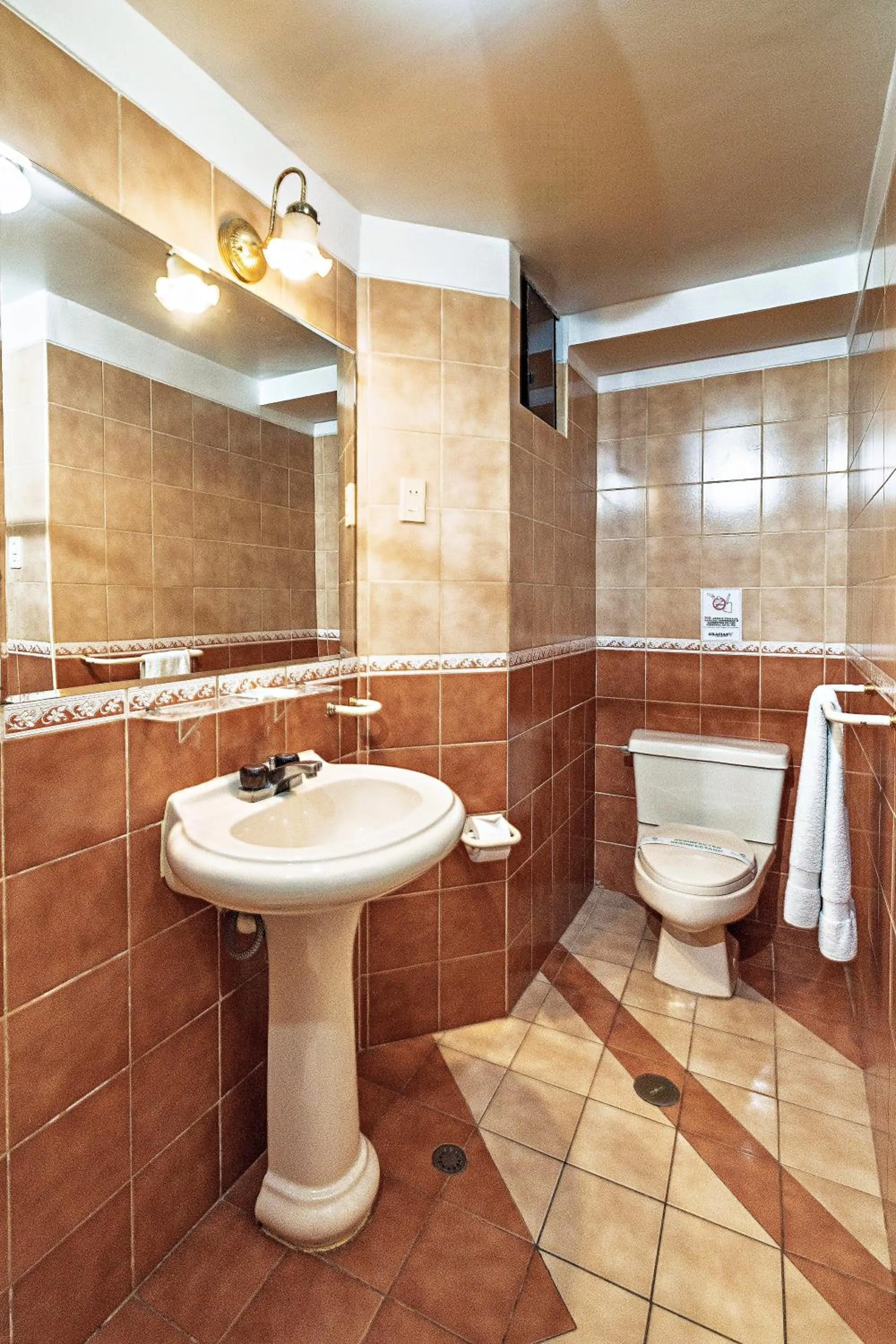 Gran Bolivar Hotel - Trujillo, Perú