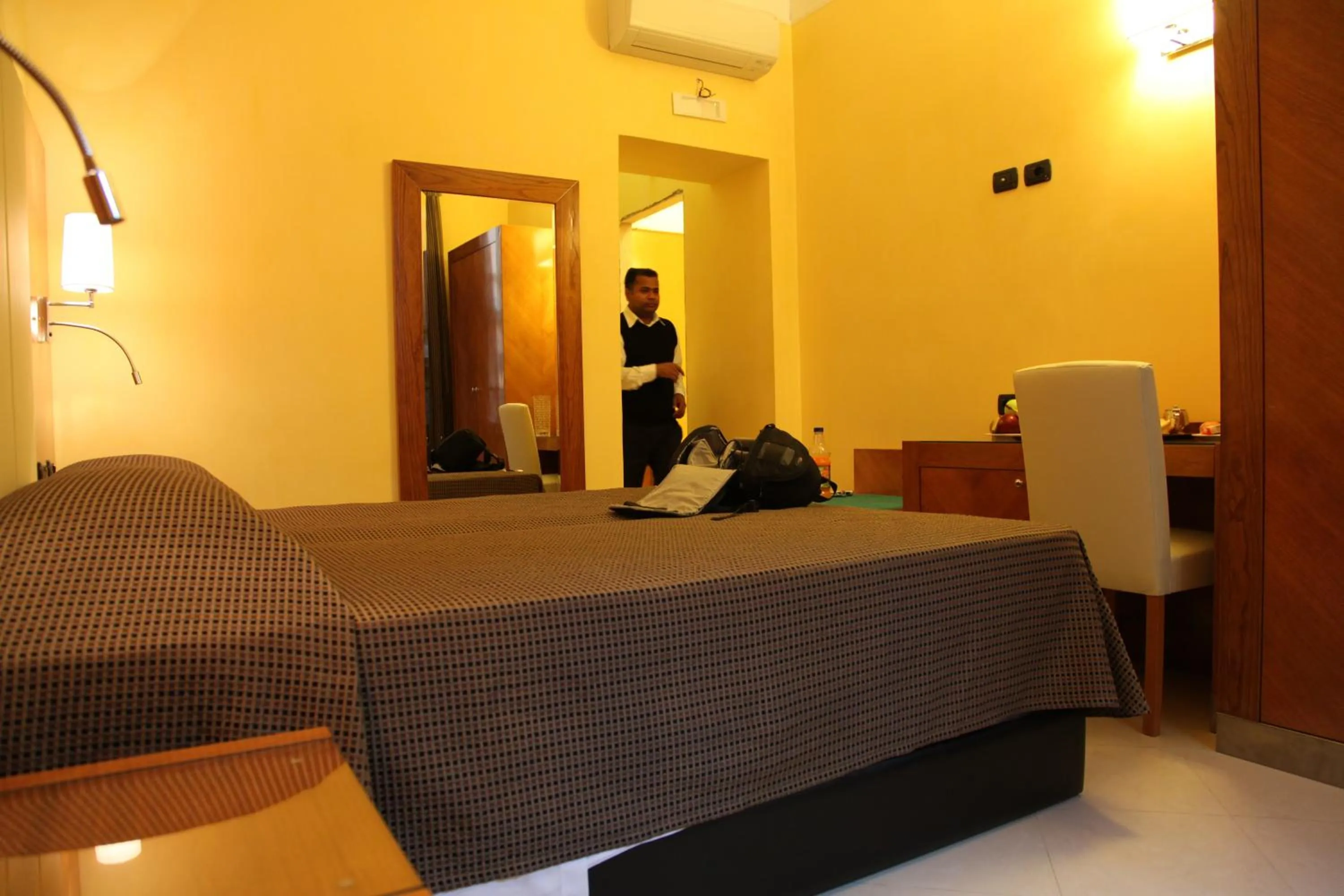 Staff, Bed in Federica's Home