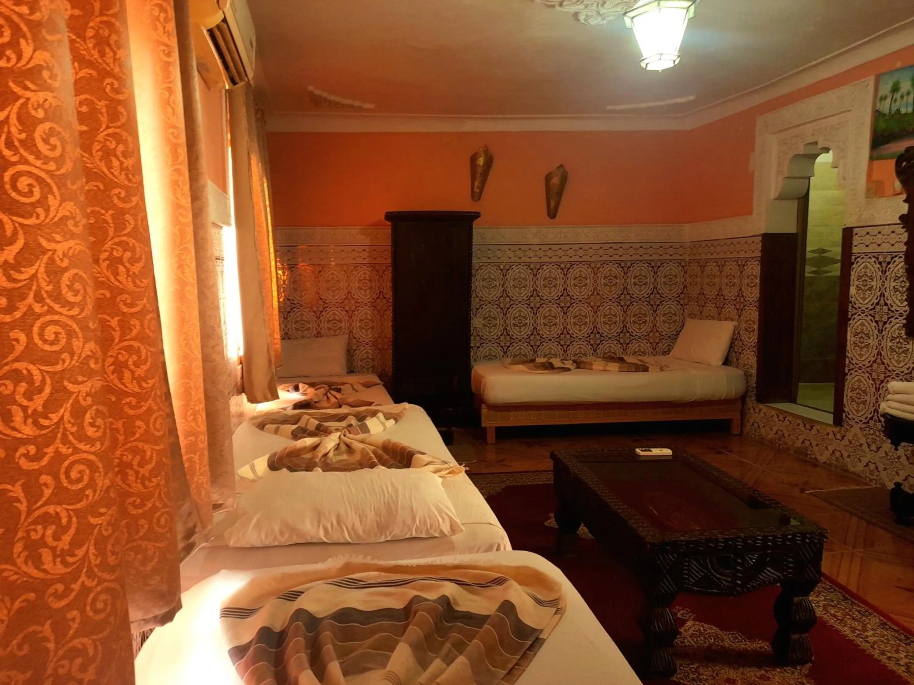 Bed in Riad Chennaoui