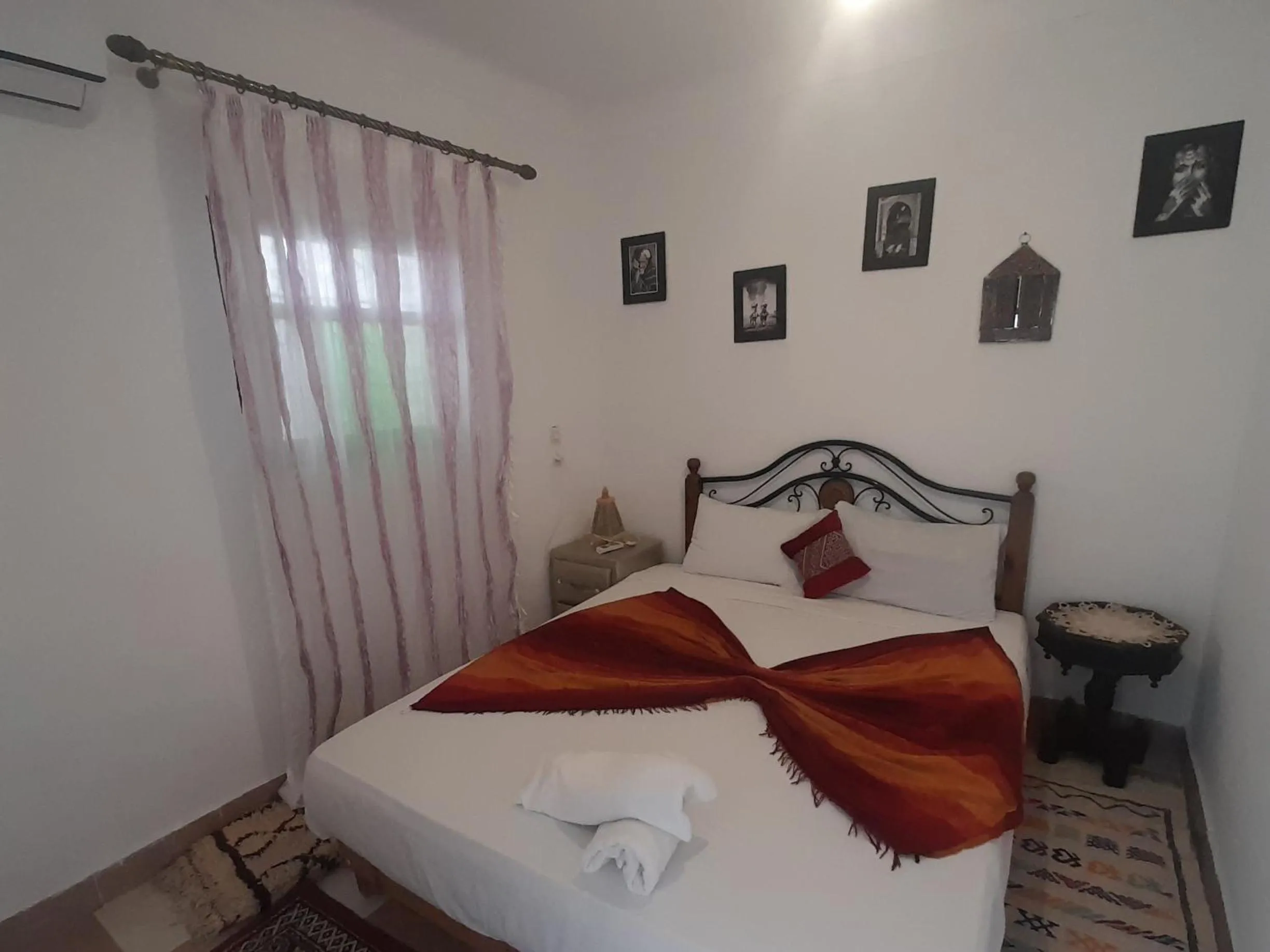 Bed in Riad Chennaoui