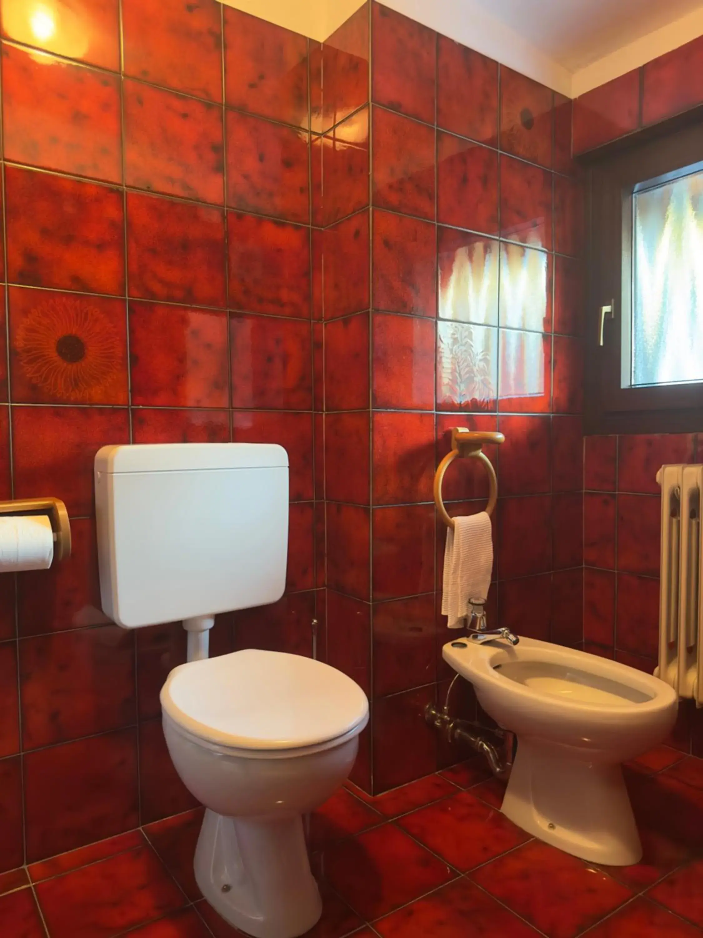 Economy Twin Room in Hotel Zeni Economy Twin Room in Hotel Zeni